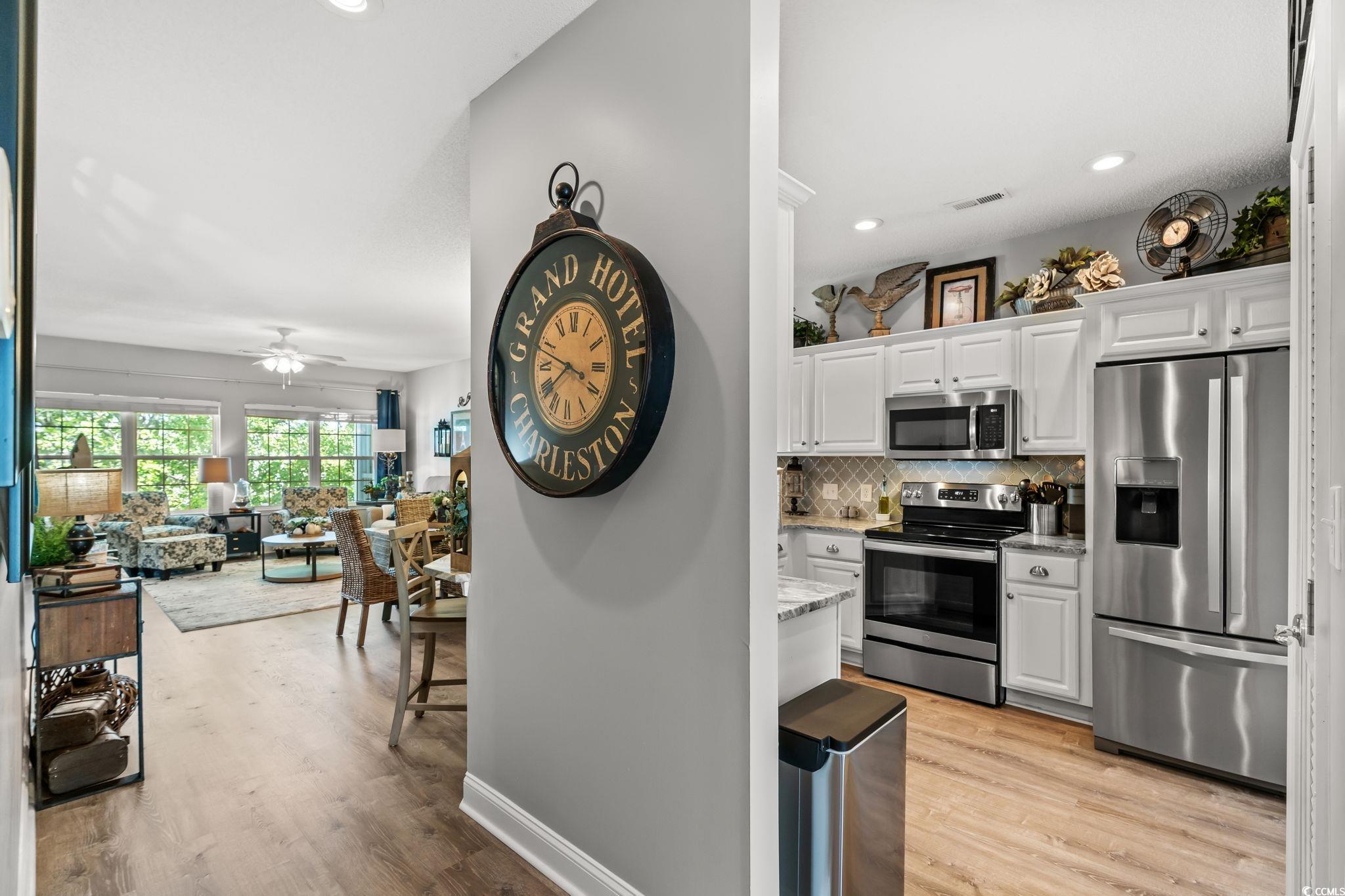 5050 Glenbrook Dr. Property Photo 3