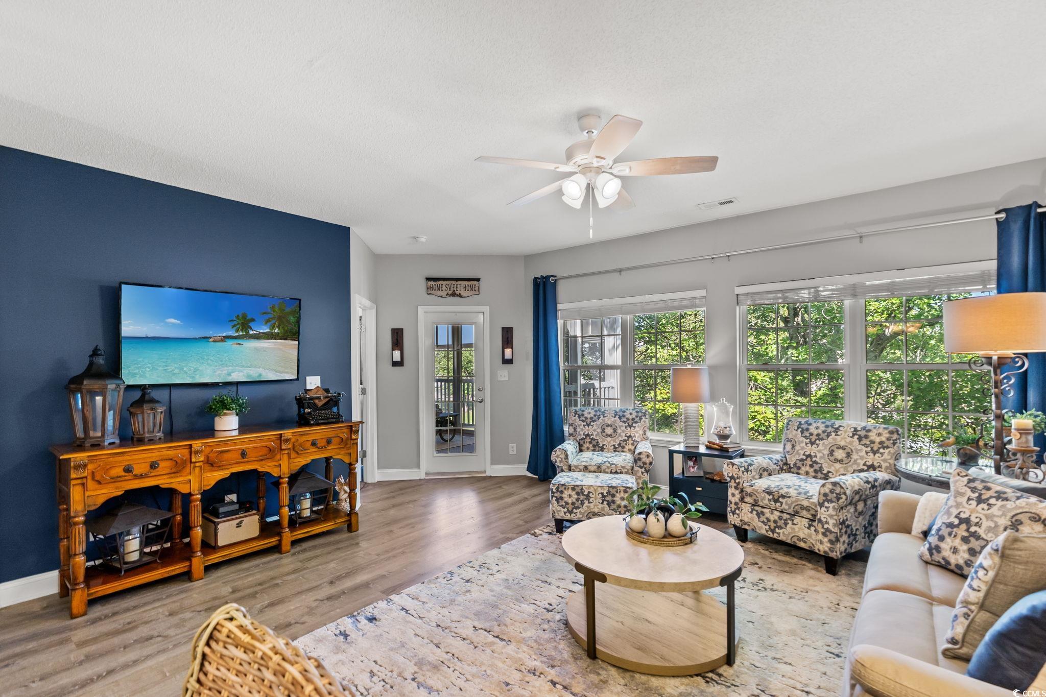 5050 Glenbrook Dr. Property Photo 8