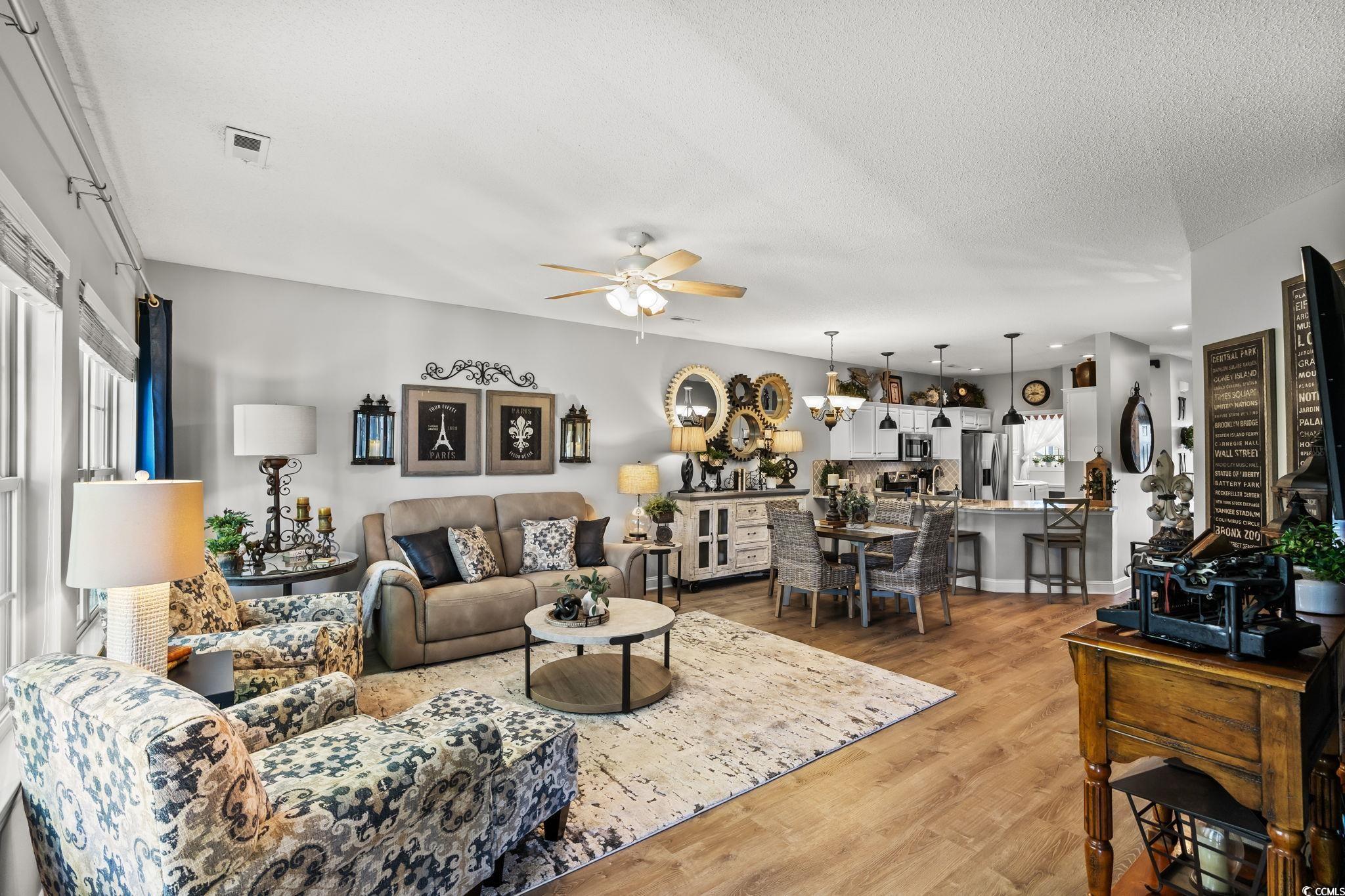 5050 Glenbrook Dr. Property Photo 10