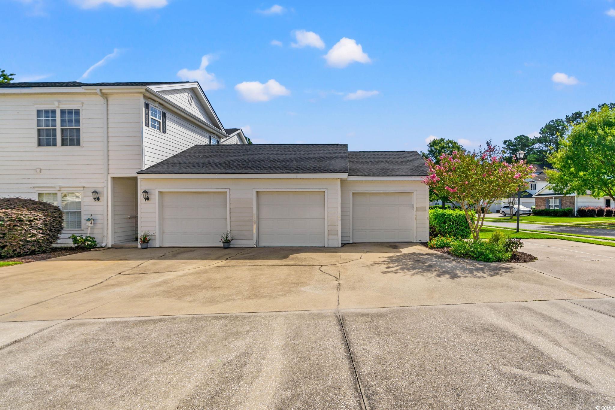 5050 Glenbrook Dr. Property Photo 26