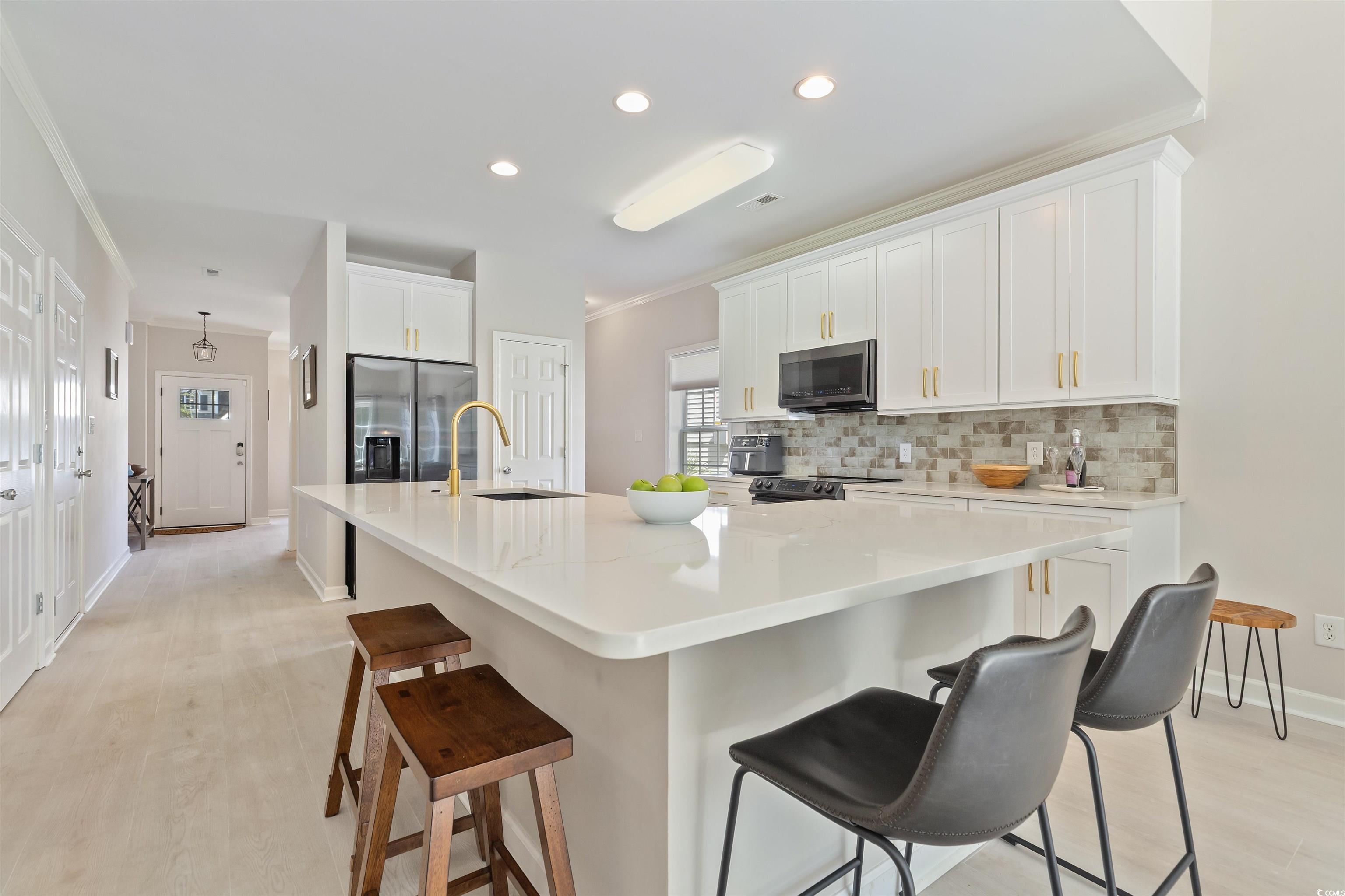 2024 Chadbury Ln. Property Photo 10