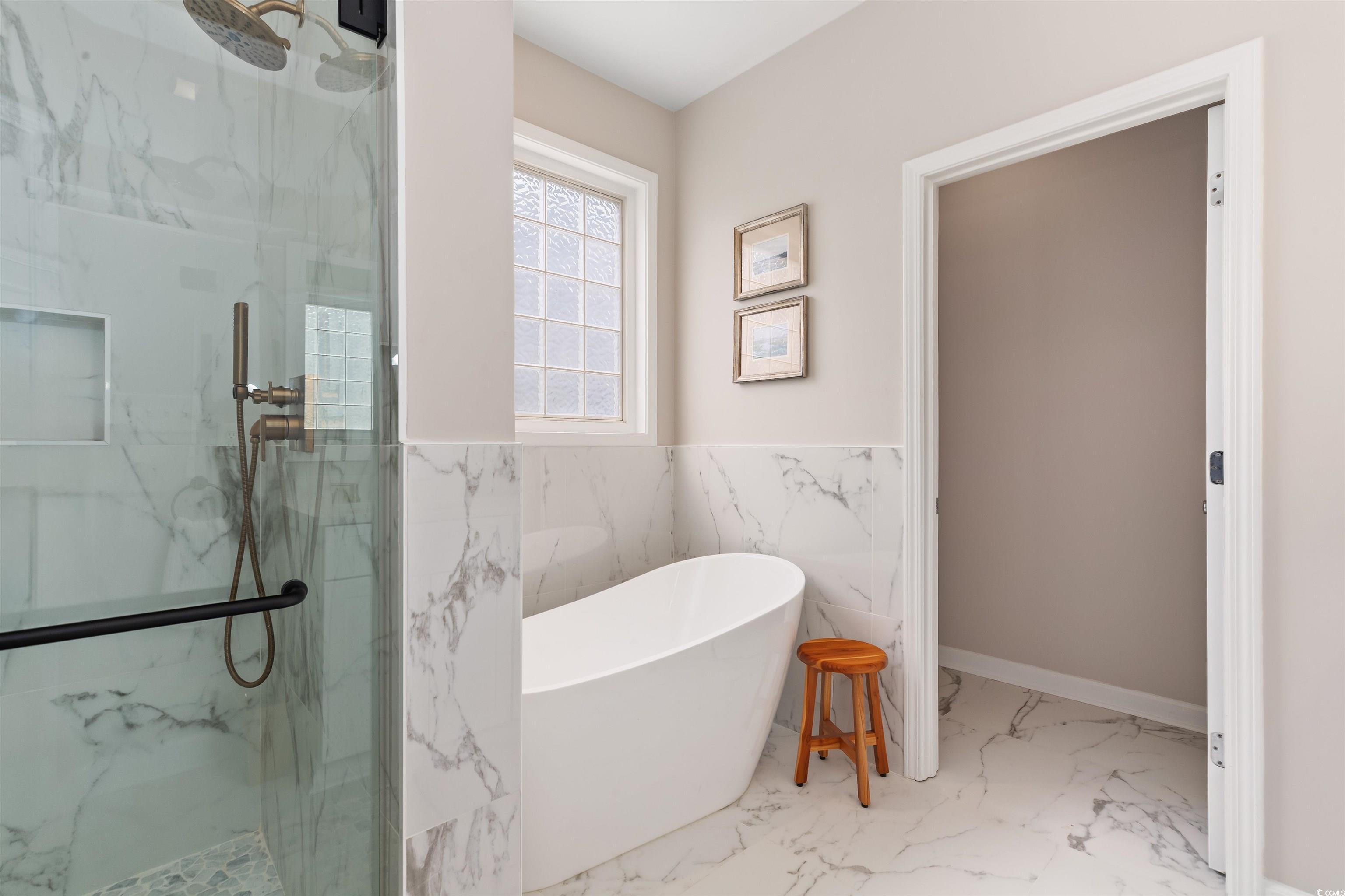 2024 Chadbury Ln. Property Photo 19