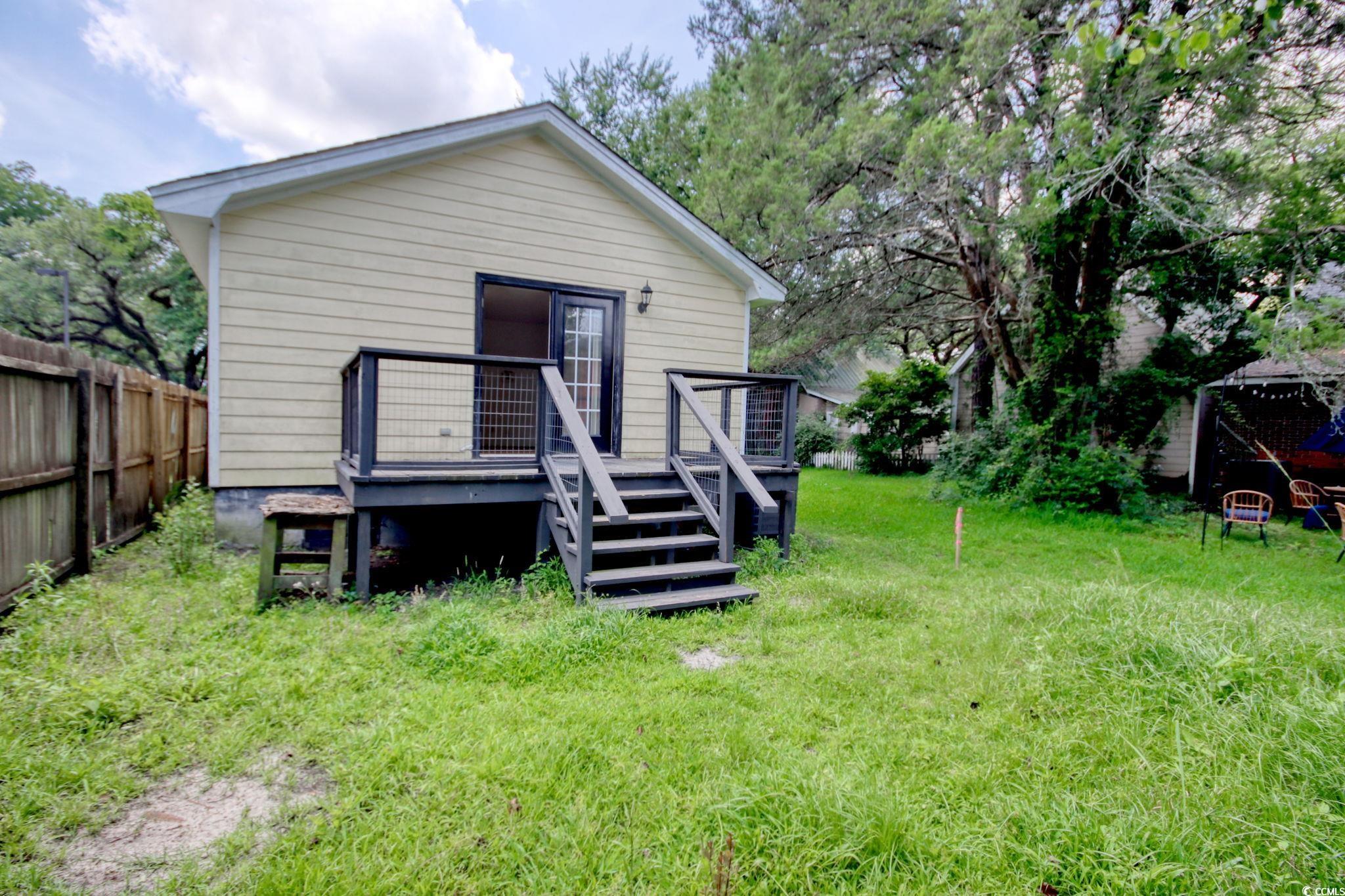 1028 Duke St. Property Photo 6