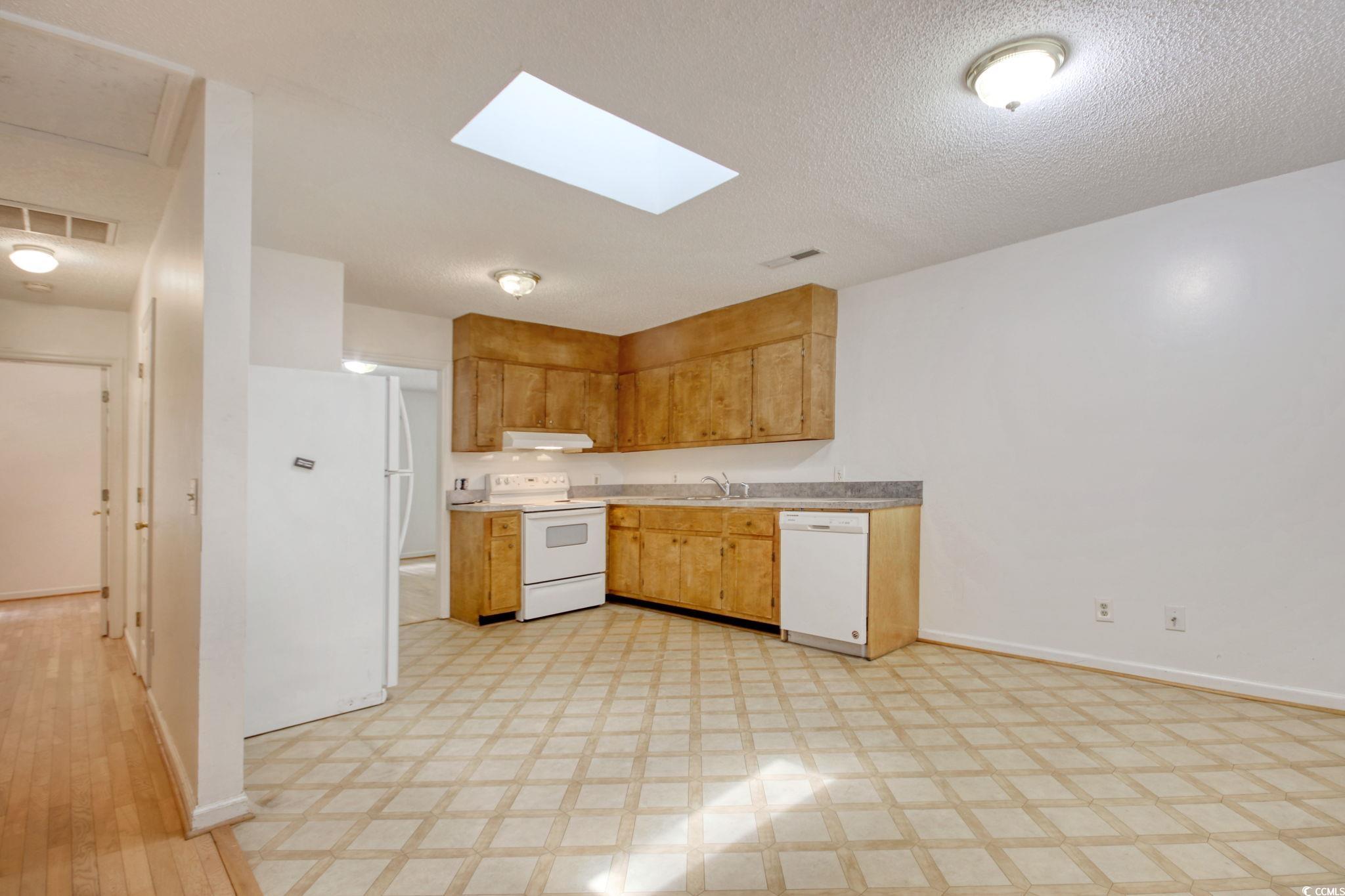 1028 Duke St. Property Photo 8