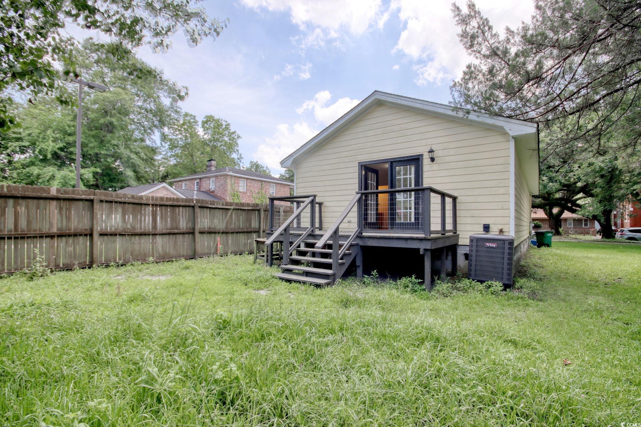 1028 Duke St. Property Photo 10