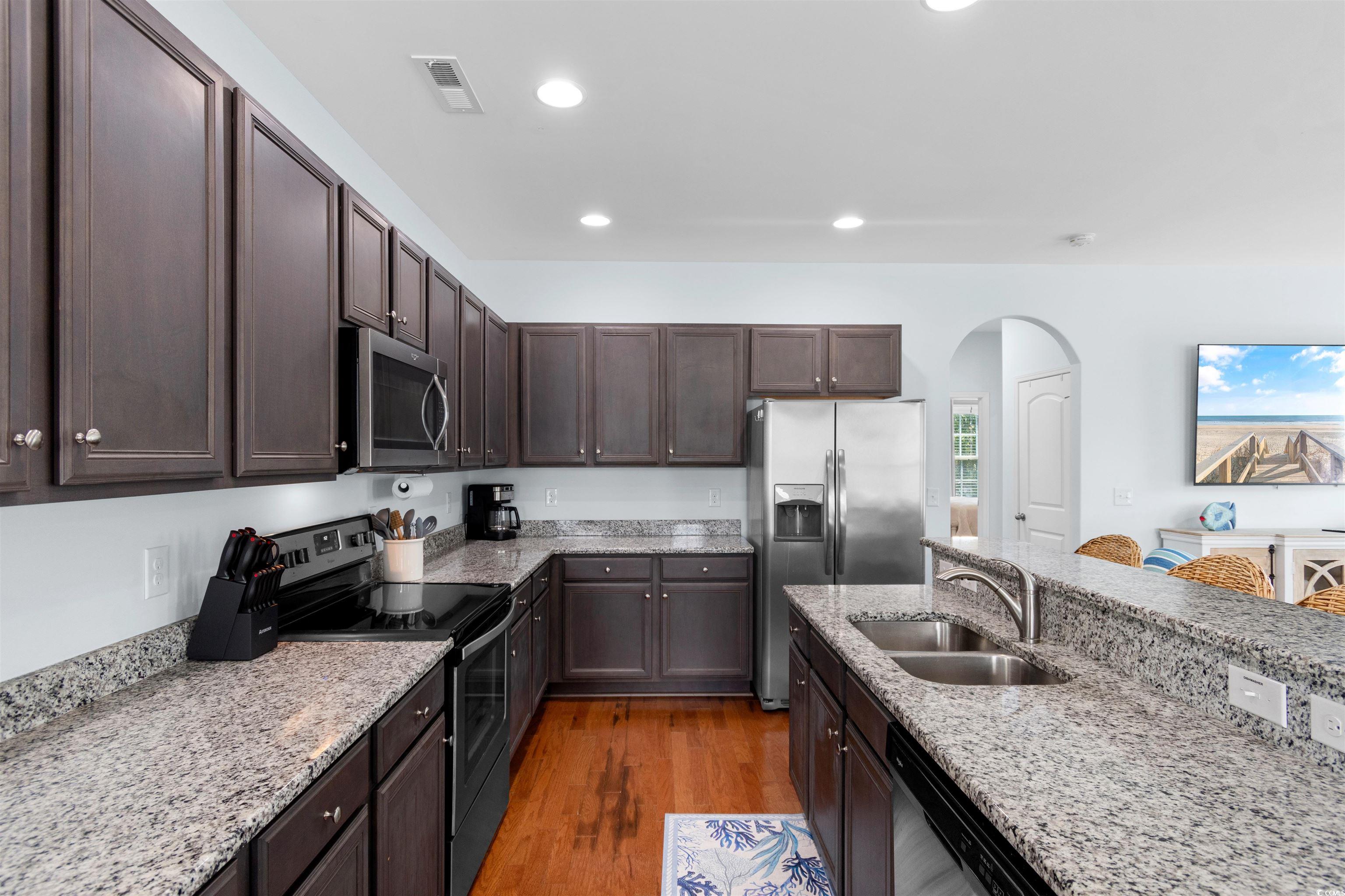 911 Ocean Pines Ct. Property Photo 2