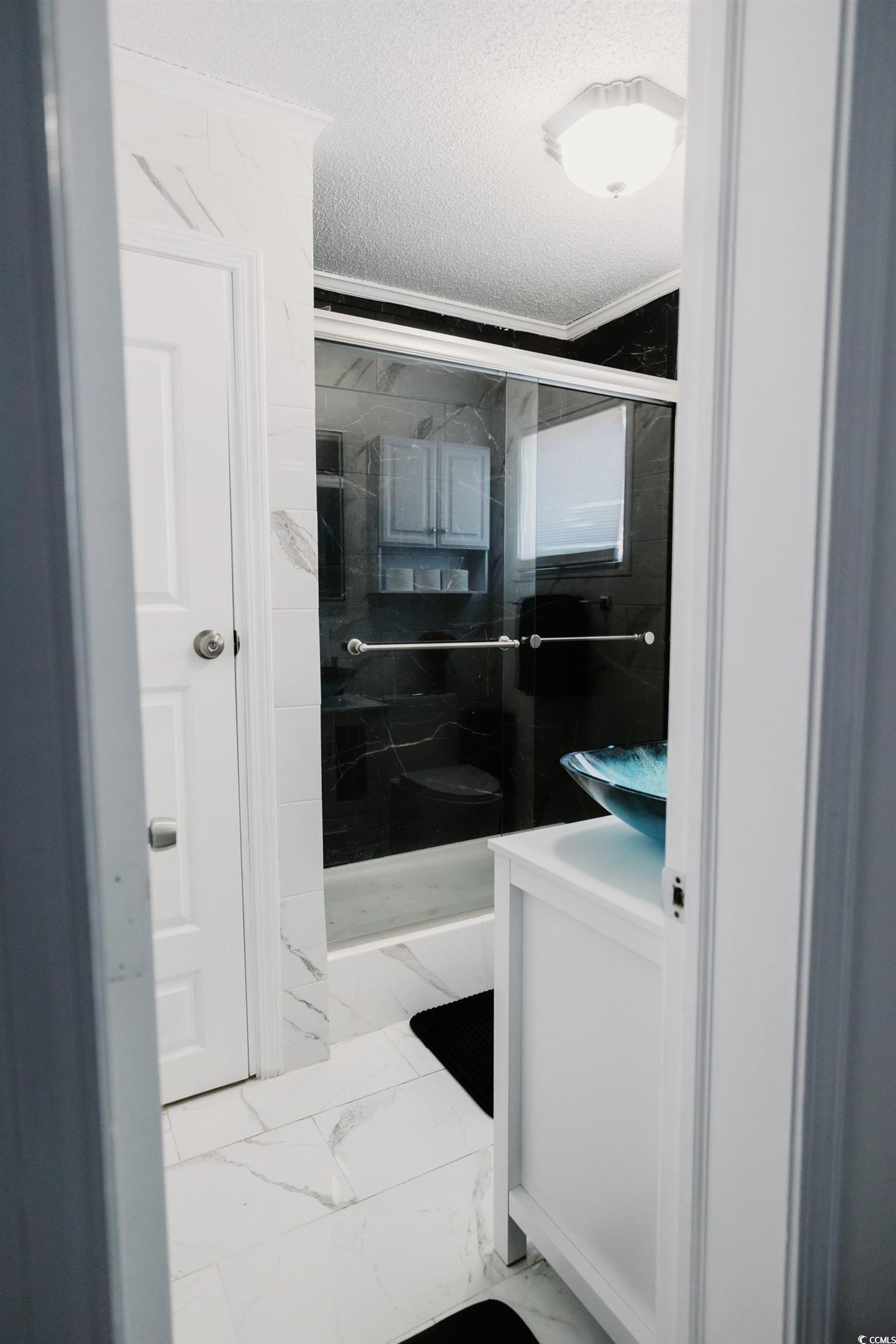 307 Flagg St. Property Photo 5