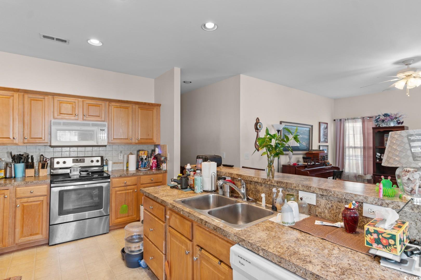 1404 Reid Ct. Property Photo 8