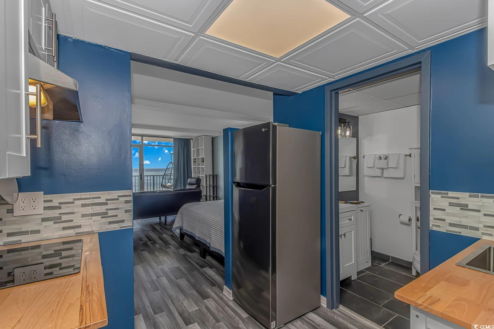 201 74th Ave. N Property Photo 14