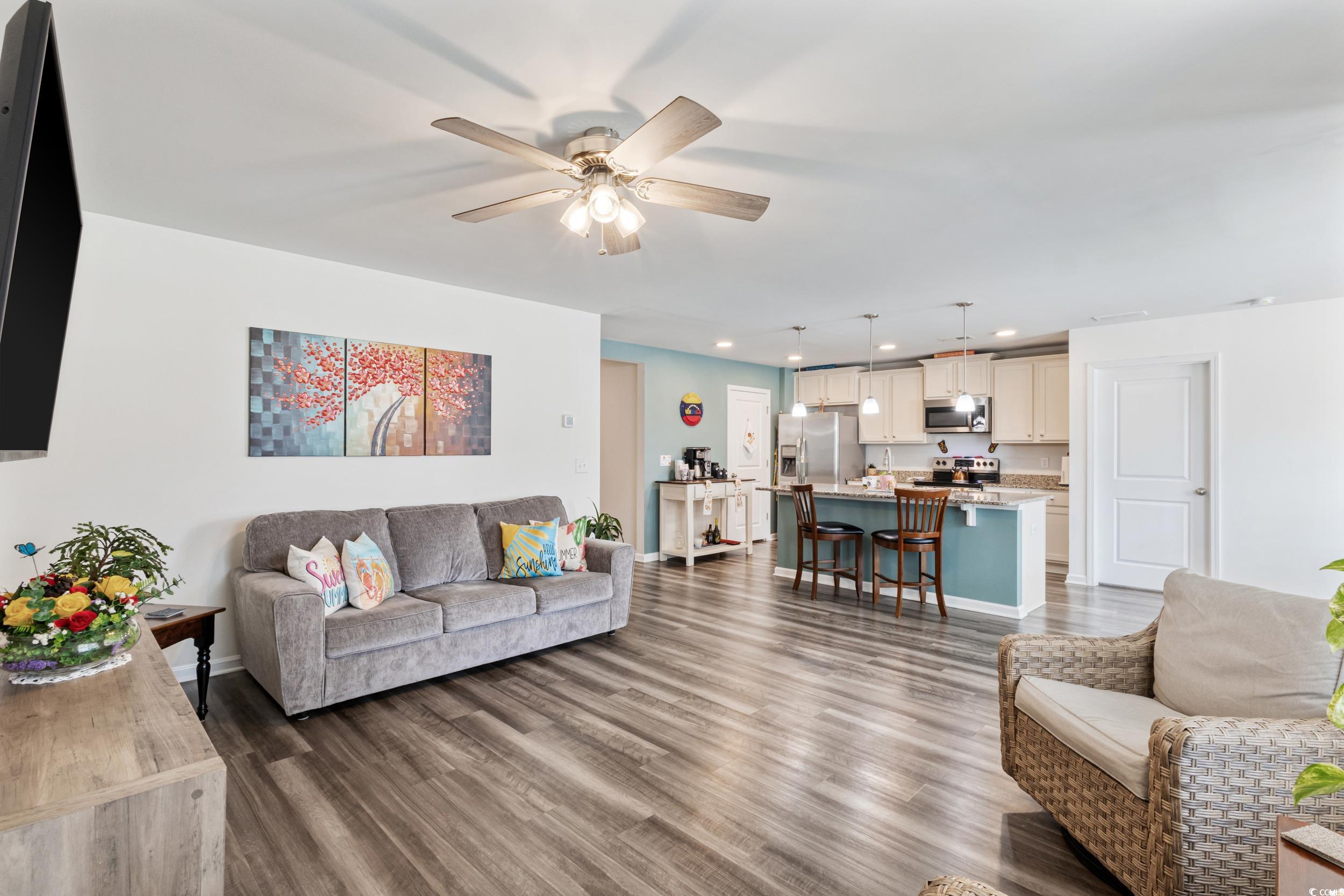 3015 Woodbury Ct. Property Photo 15