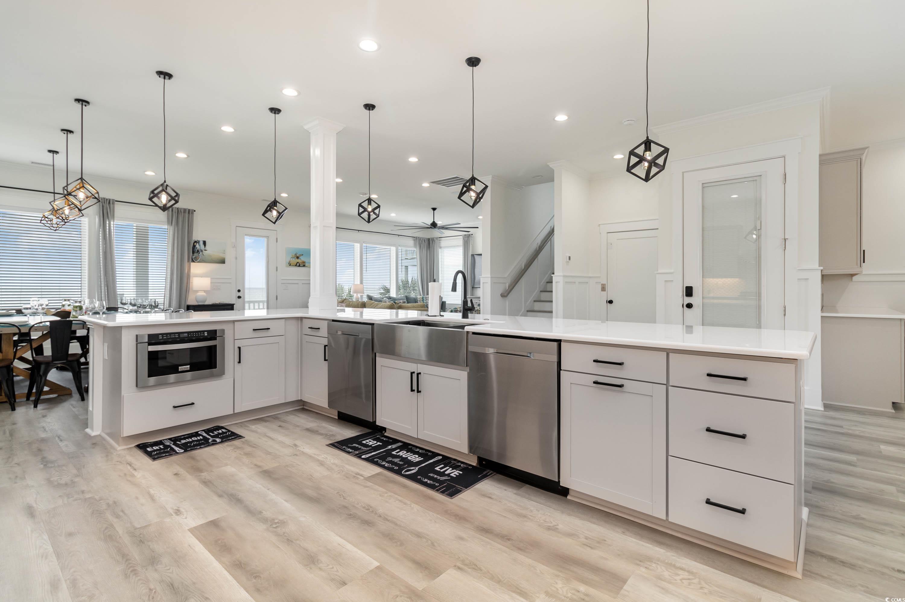 3300 N Ocean Blvd. Property Photo 7