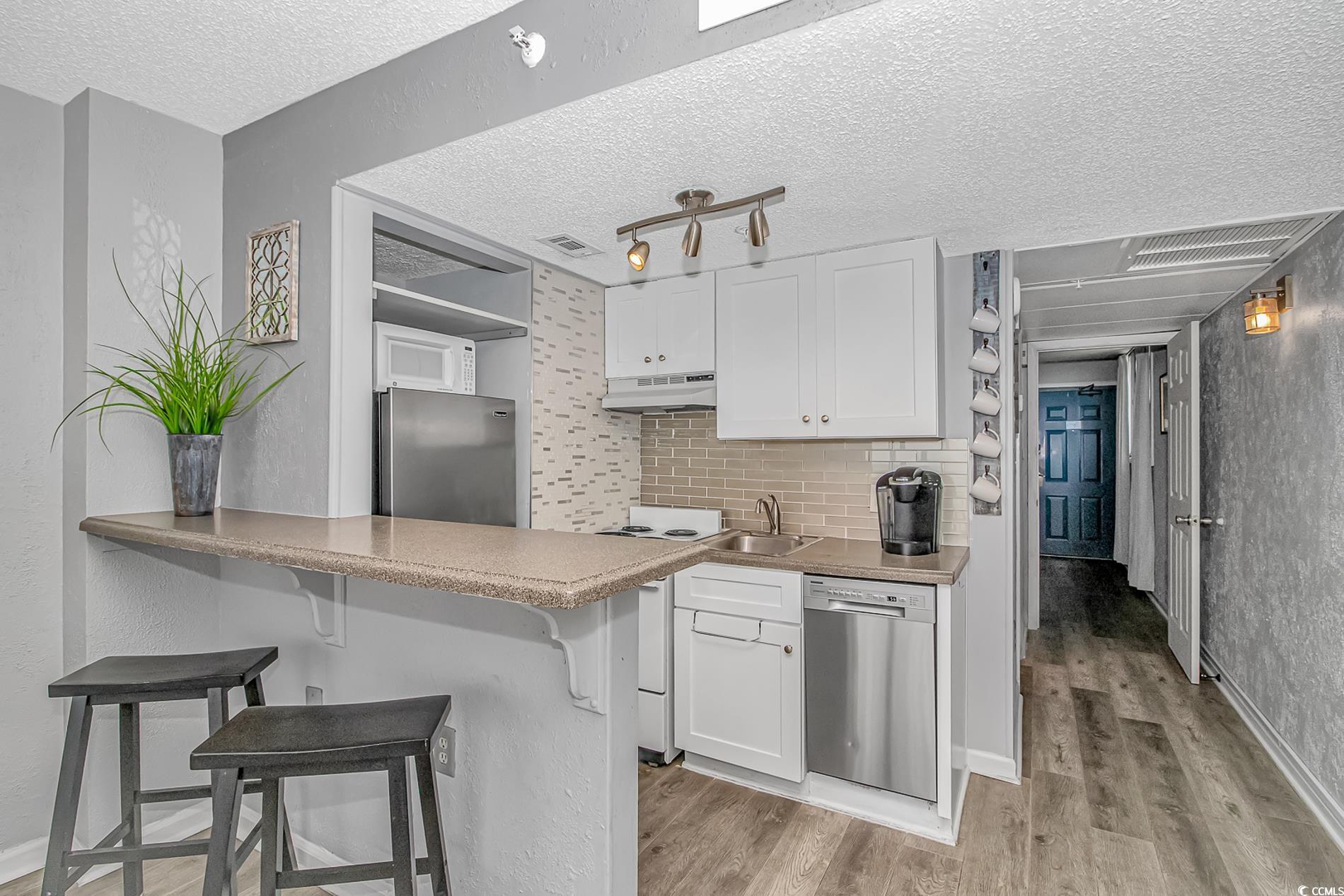 2310 N Ocean Blvd. Property Photo 8