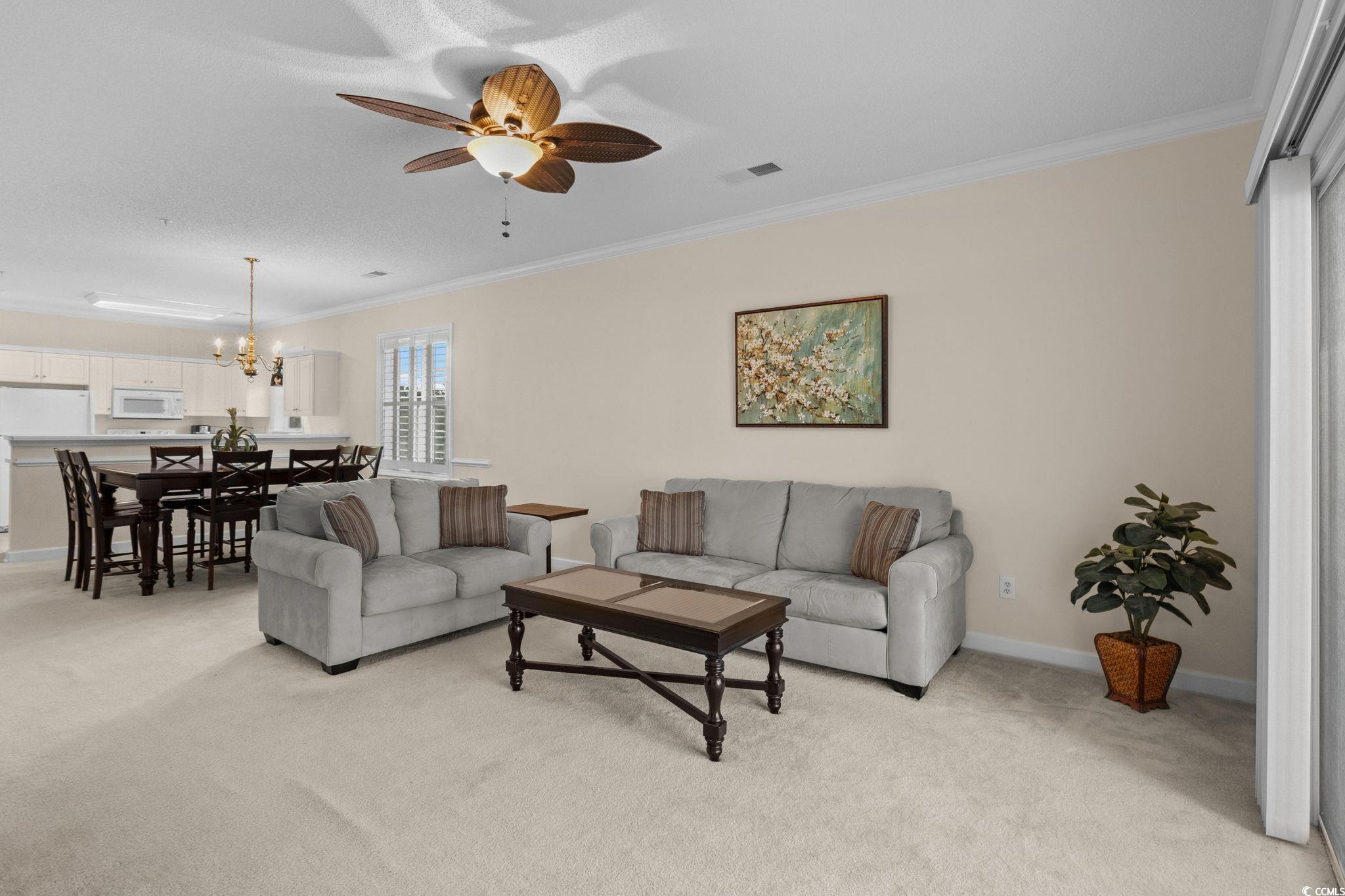 208 Castle Dr. Property Photo 8