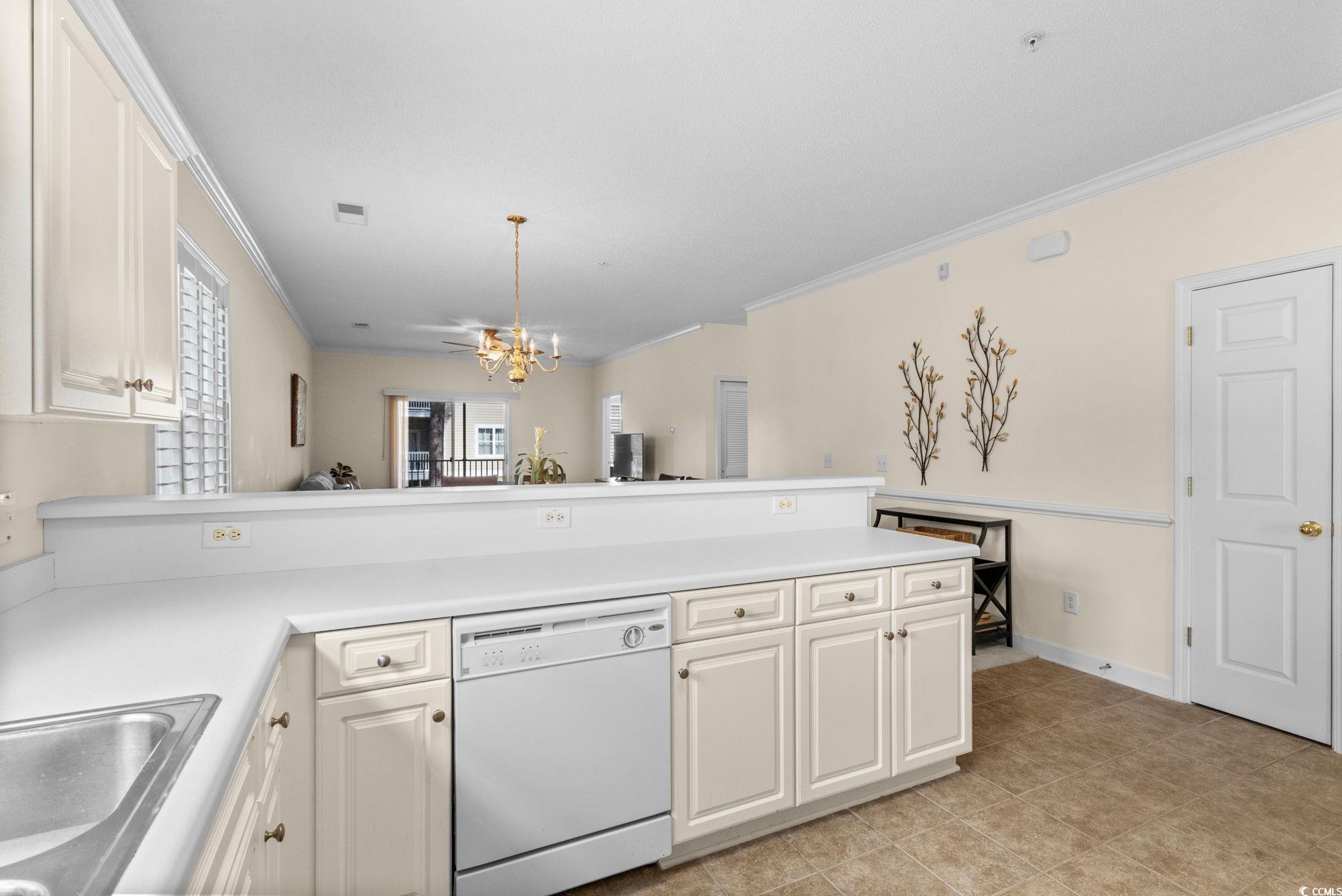 208 Castle Dr. Property Photo 15