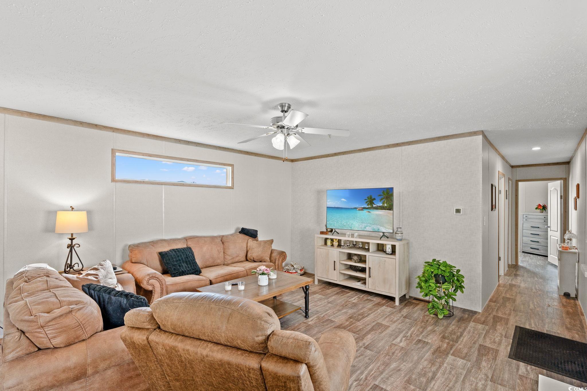 147 Shetland Woods Dr. Property Photo 14