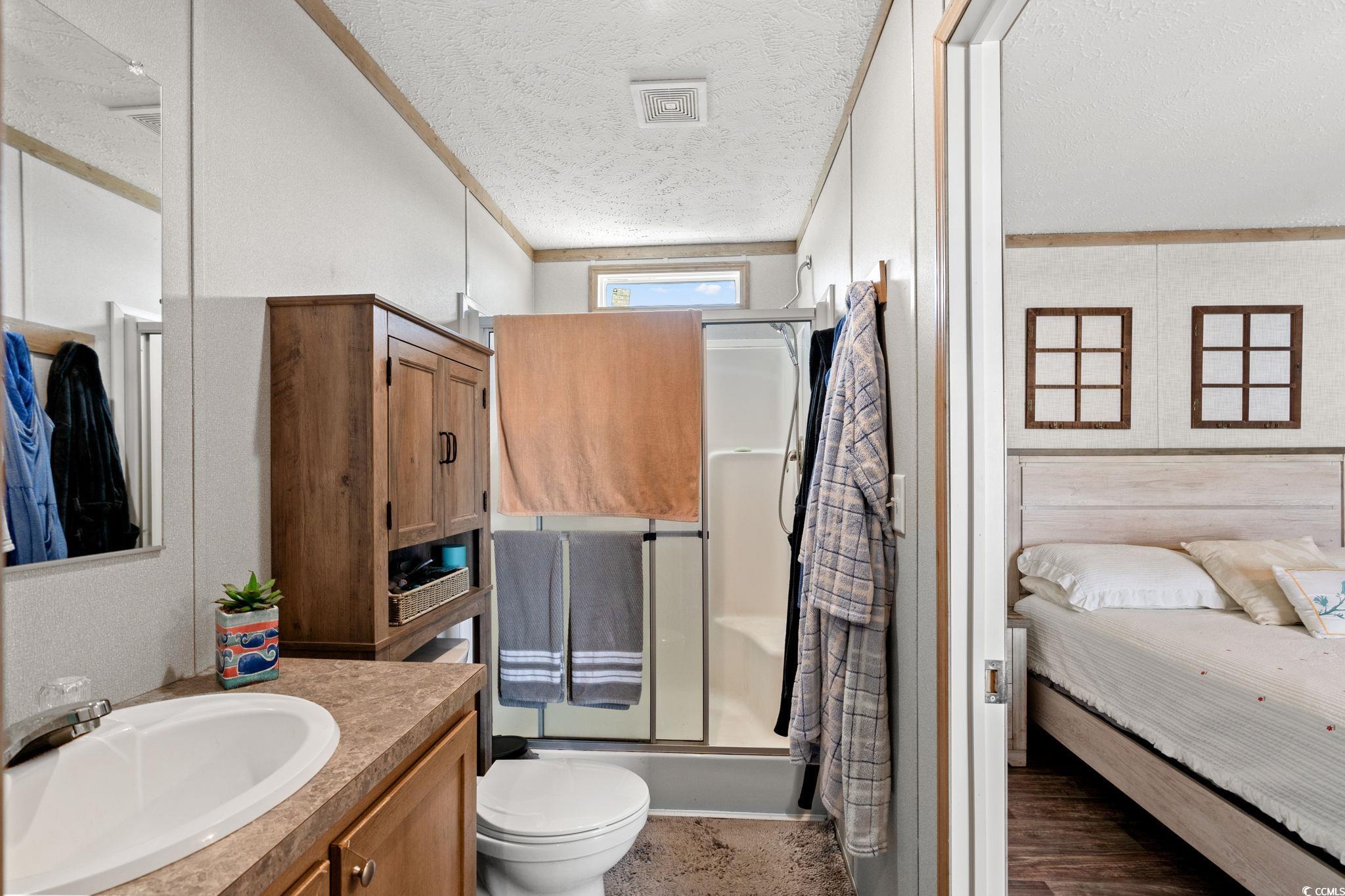 147 Shetland Woods Dr. Property Photo 19