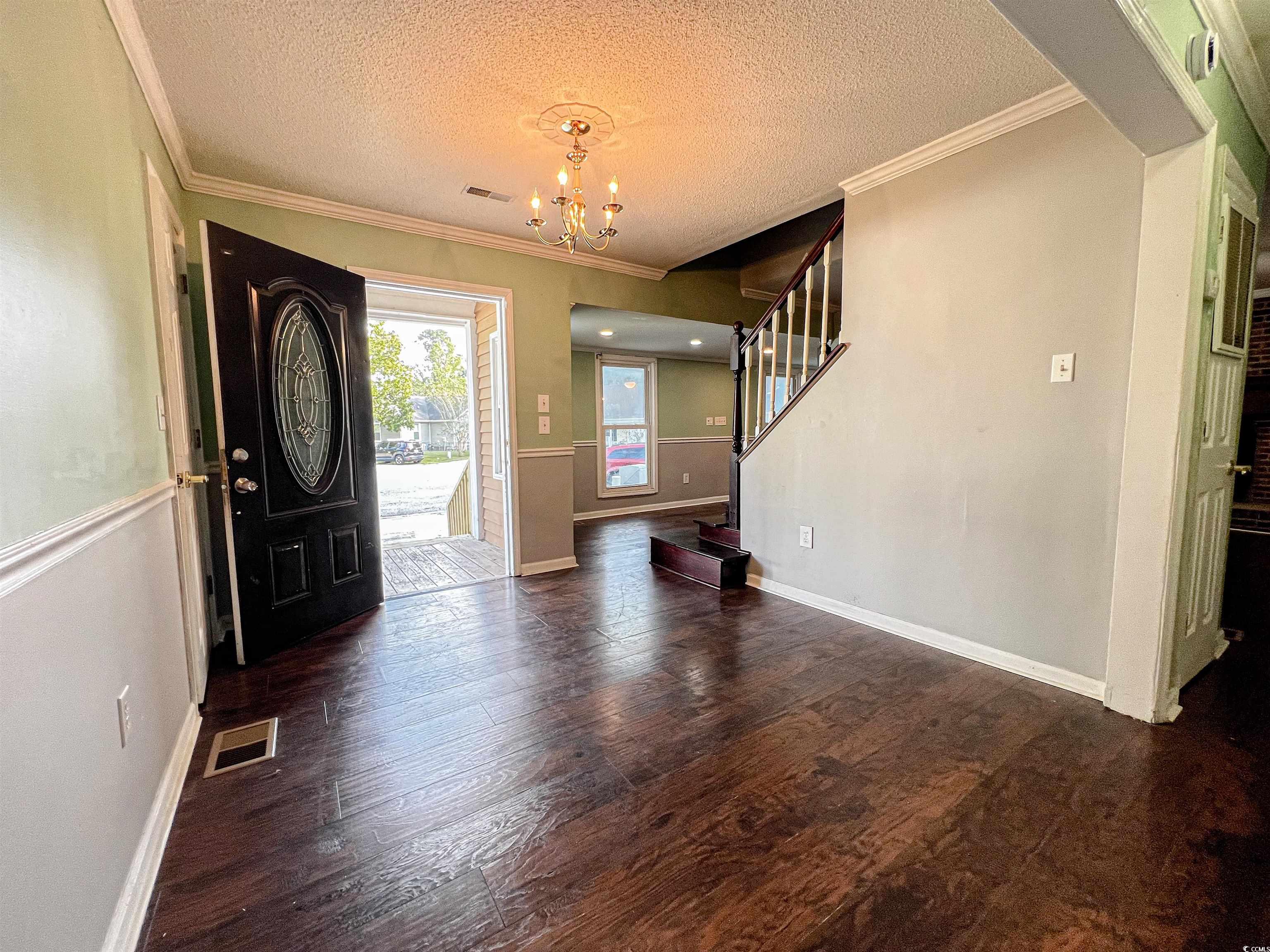 304 Silver Fox Trail Property Photo 2