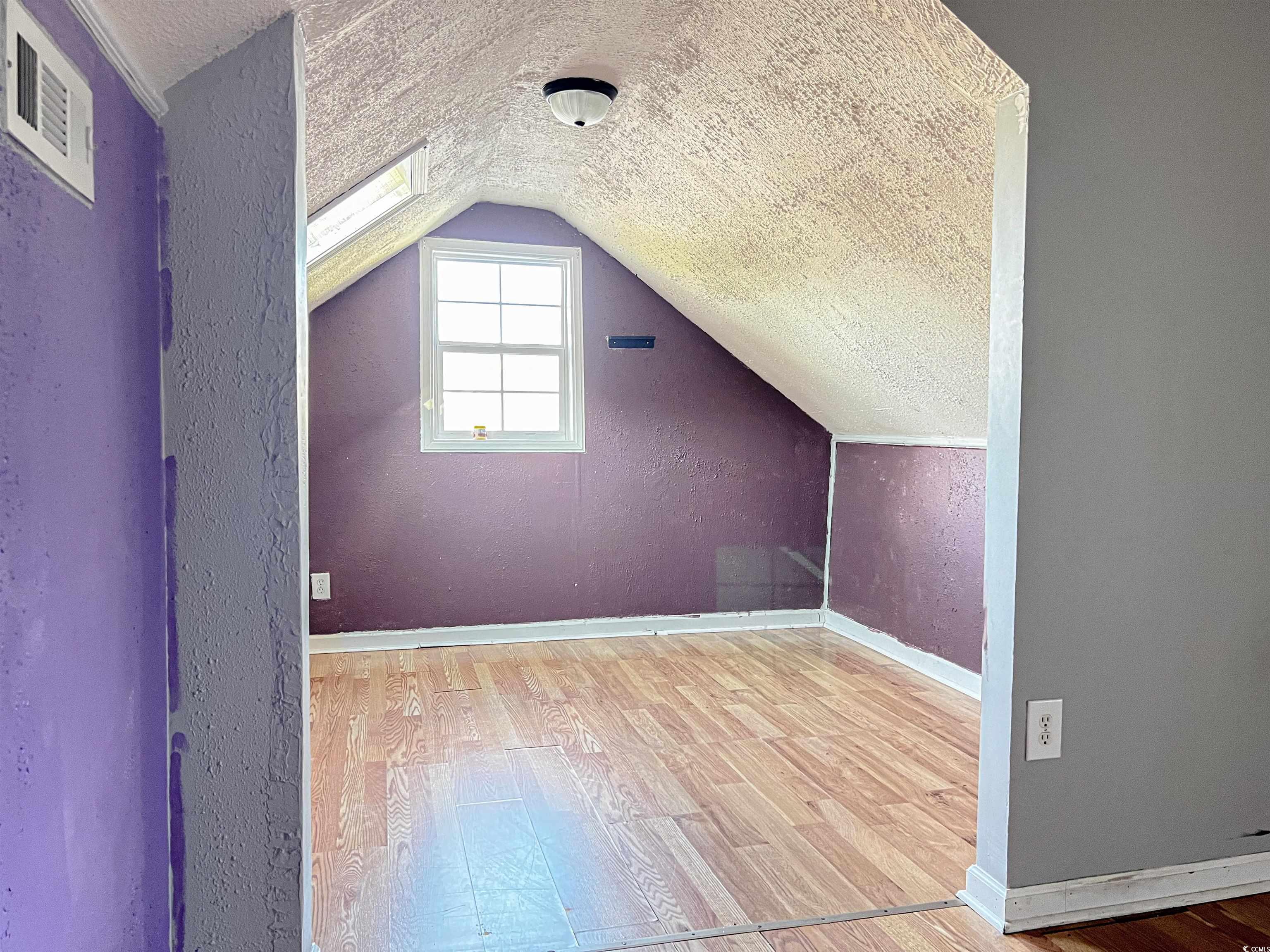 304 Silver Fox Trail Property Photo 28