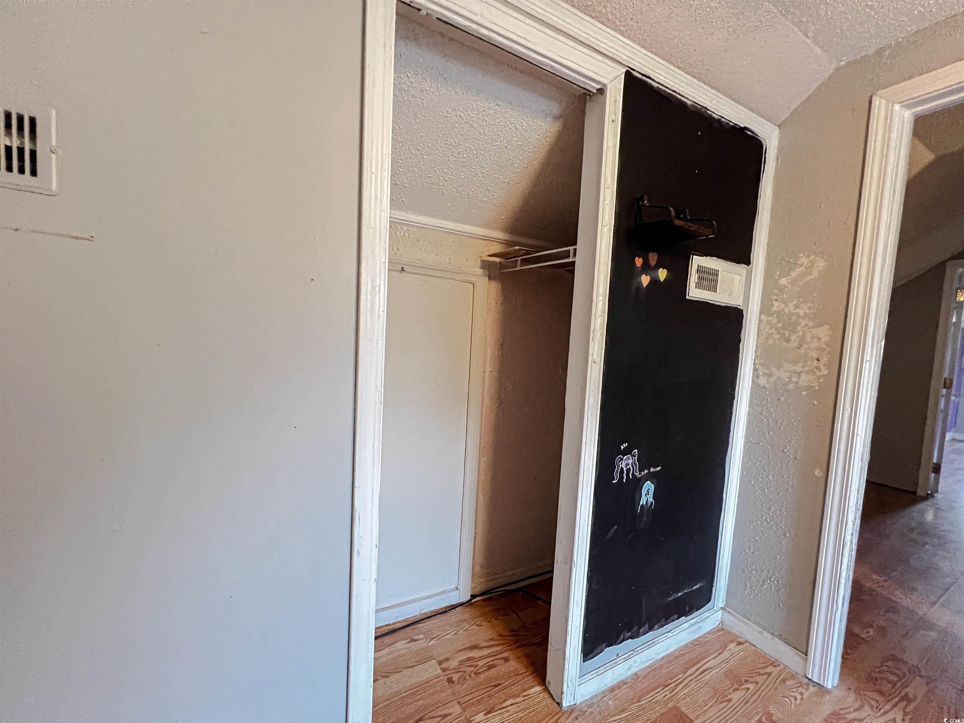 304 Silver Fox Trail Property Photo 32