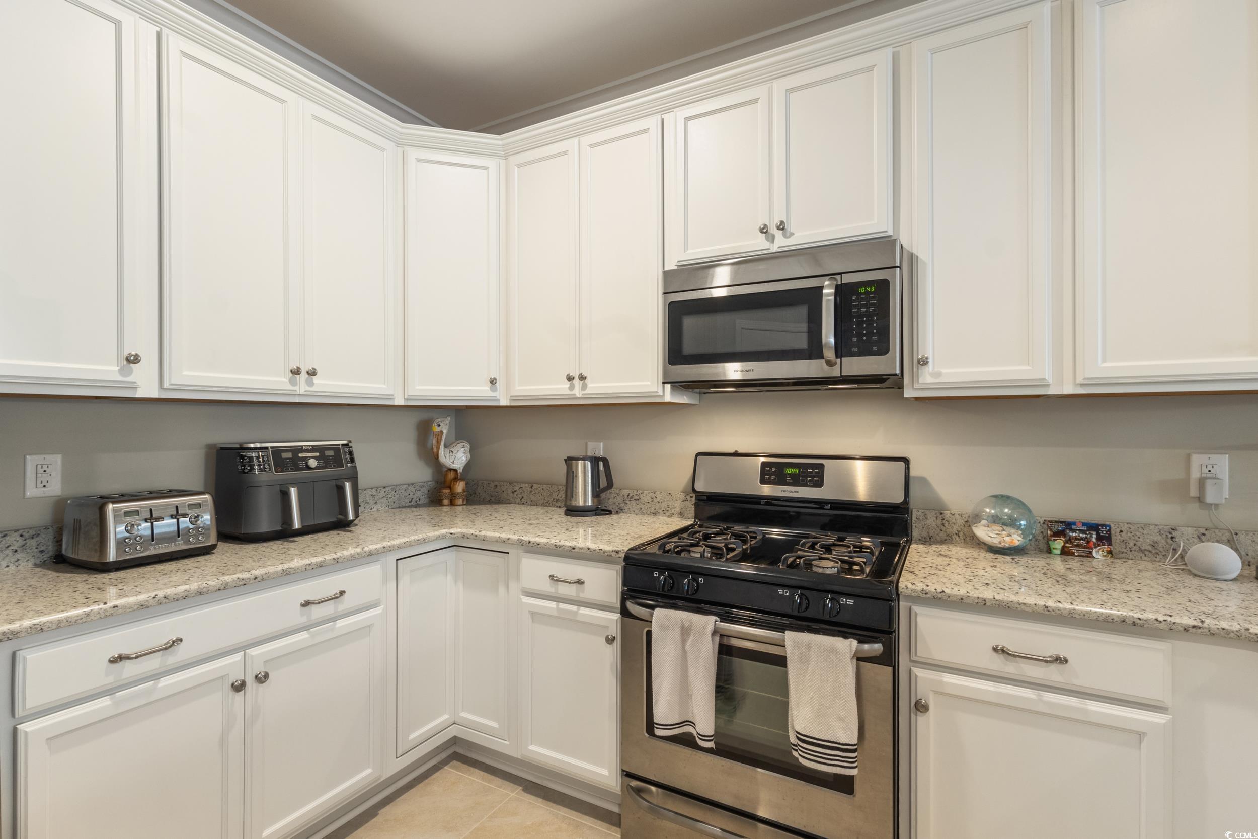 482 Botany Loop Property Photo 15