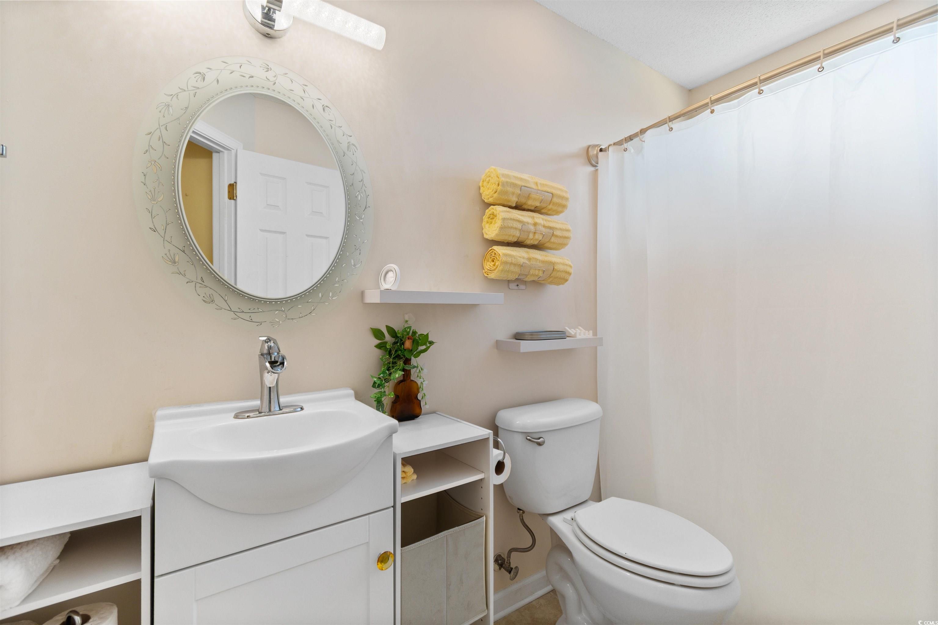 313 Harbour Reef Dr. Property Photo 23