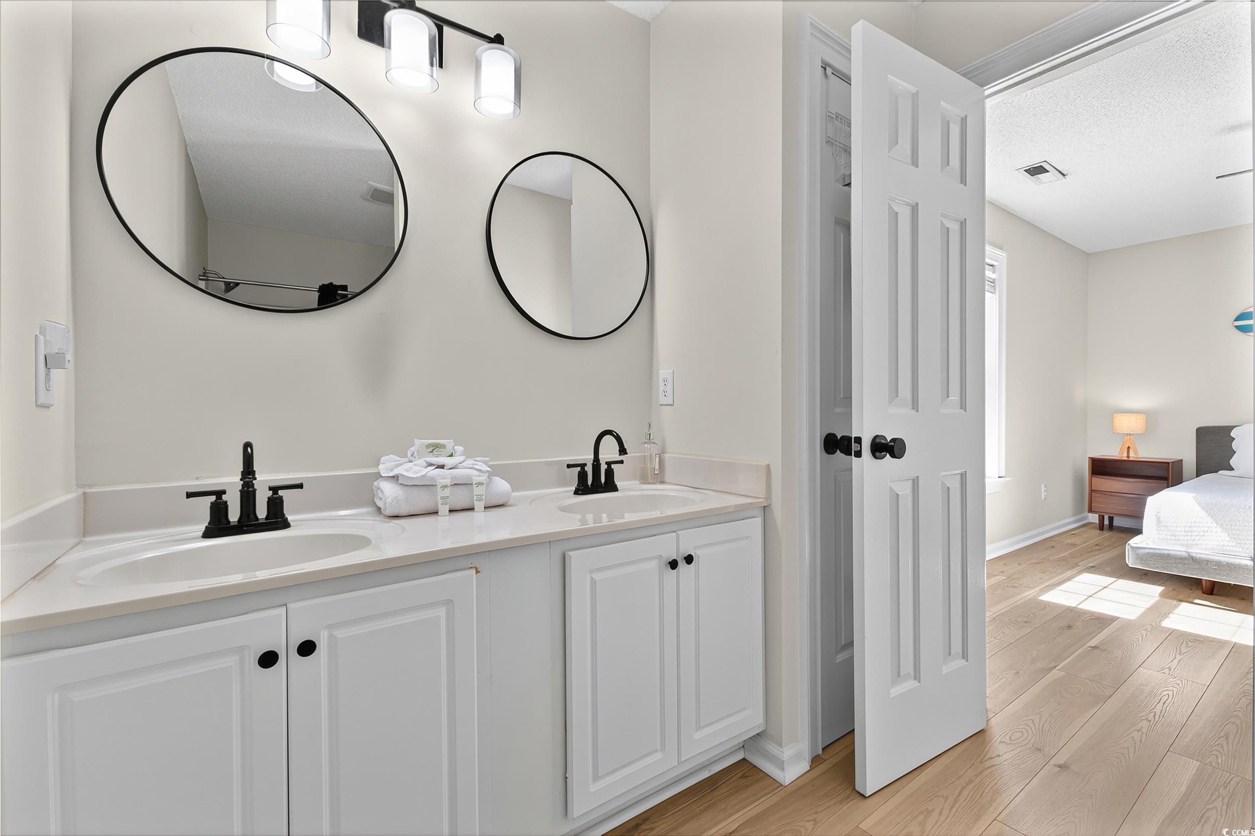 511 22nd Ave. S Property Photo 10