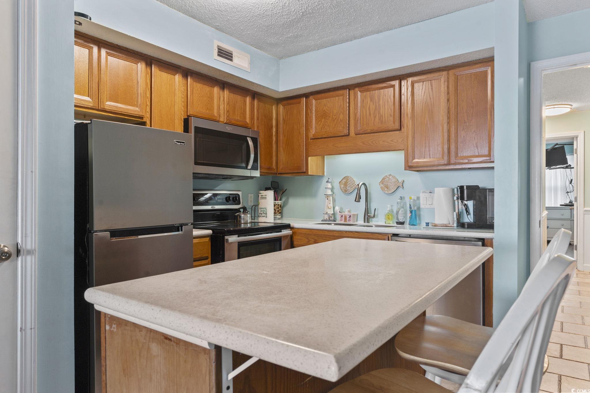 340 N Waccamaw Dr. Property Photo 11