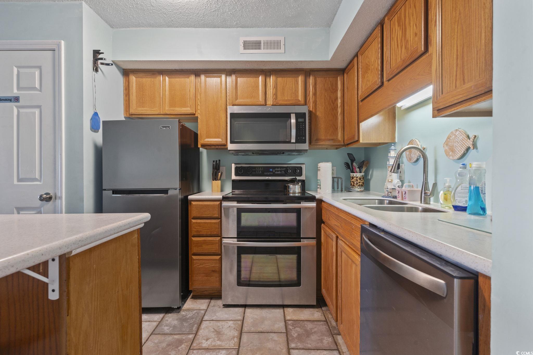 340 N Waccamaw Dr. Property Photo 14