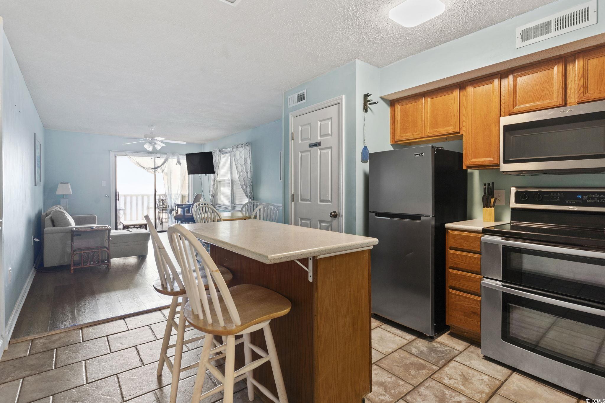 340 N Waccamaw Dr. Property Photo 15