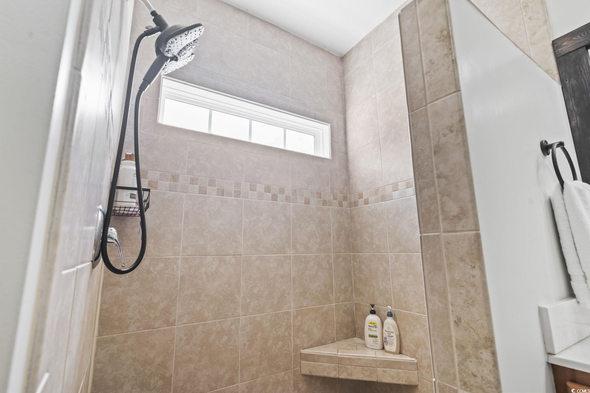 269 White Water Loop Property Photo 25