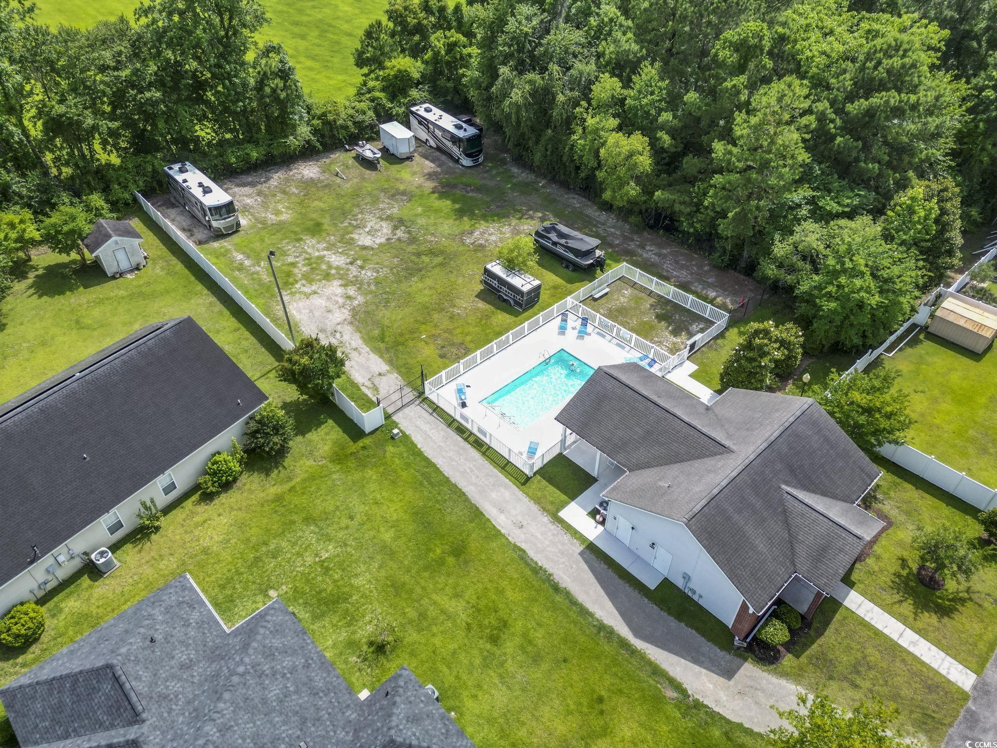 269 White Water Loop Property Photo 36