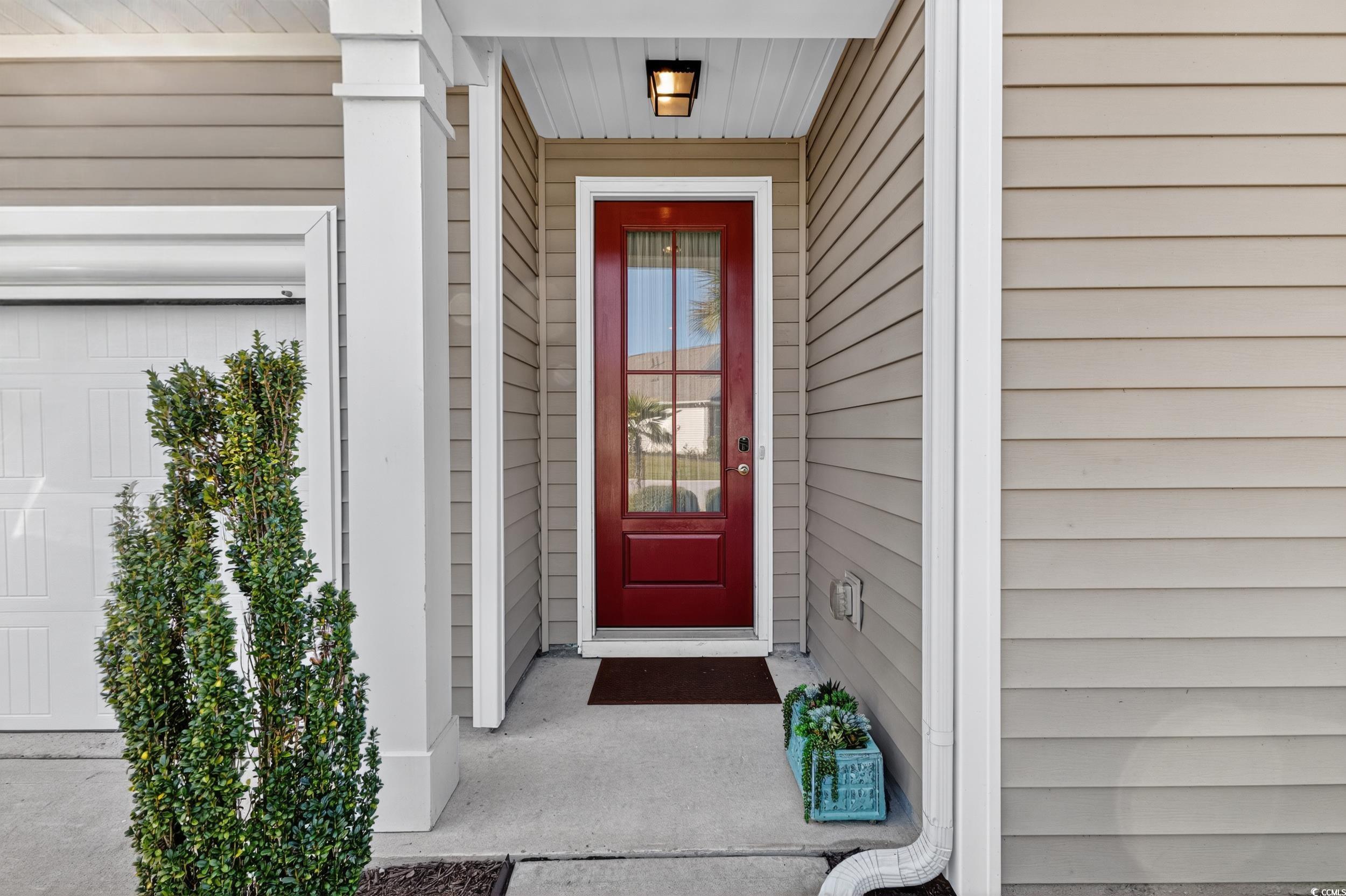 5618 Lombardia Circle Property Photo 2