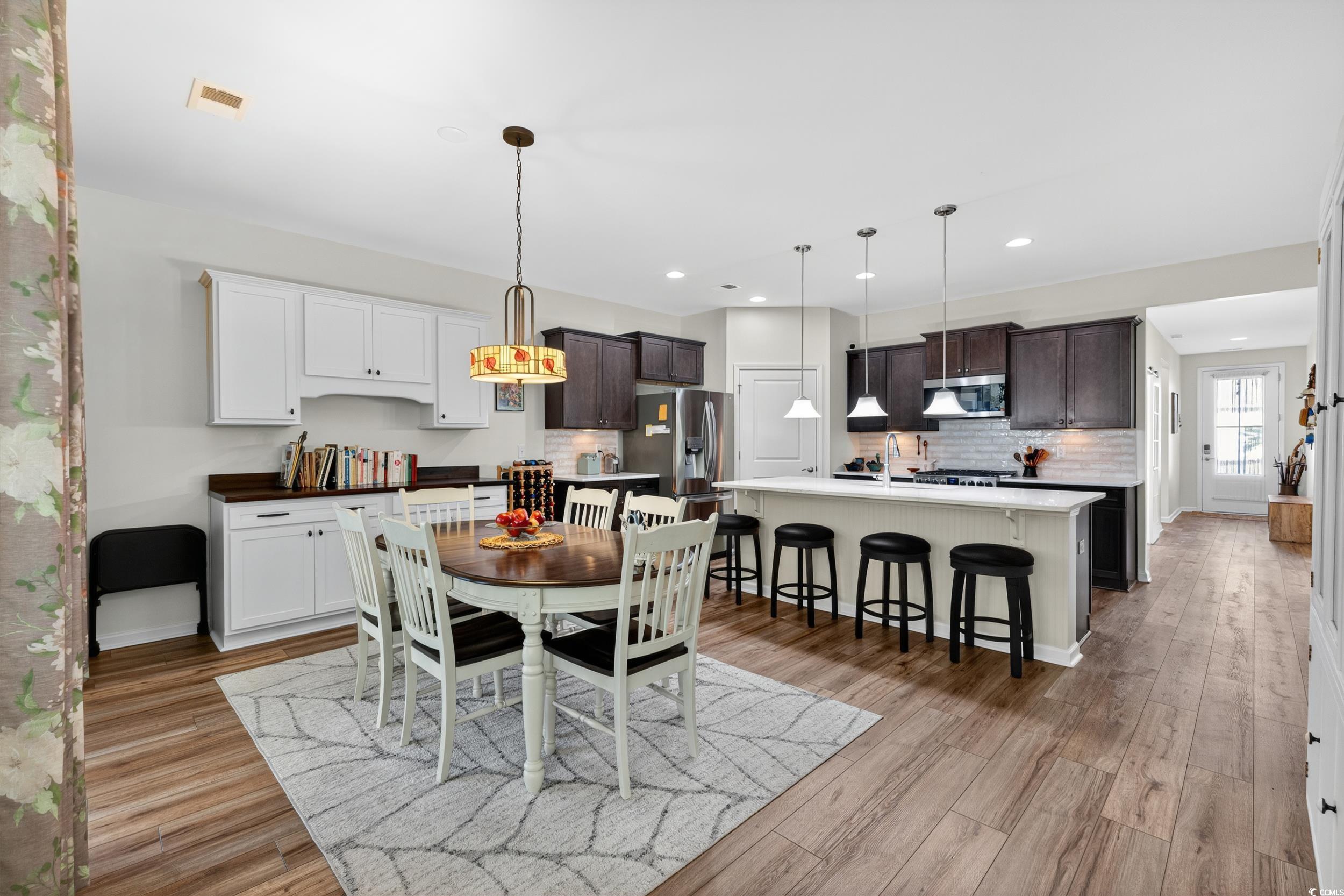 5618 Lombardia Circle Property Photo 6