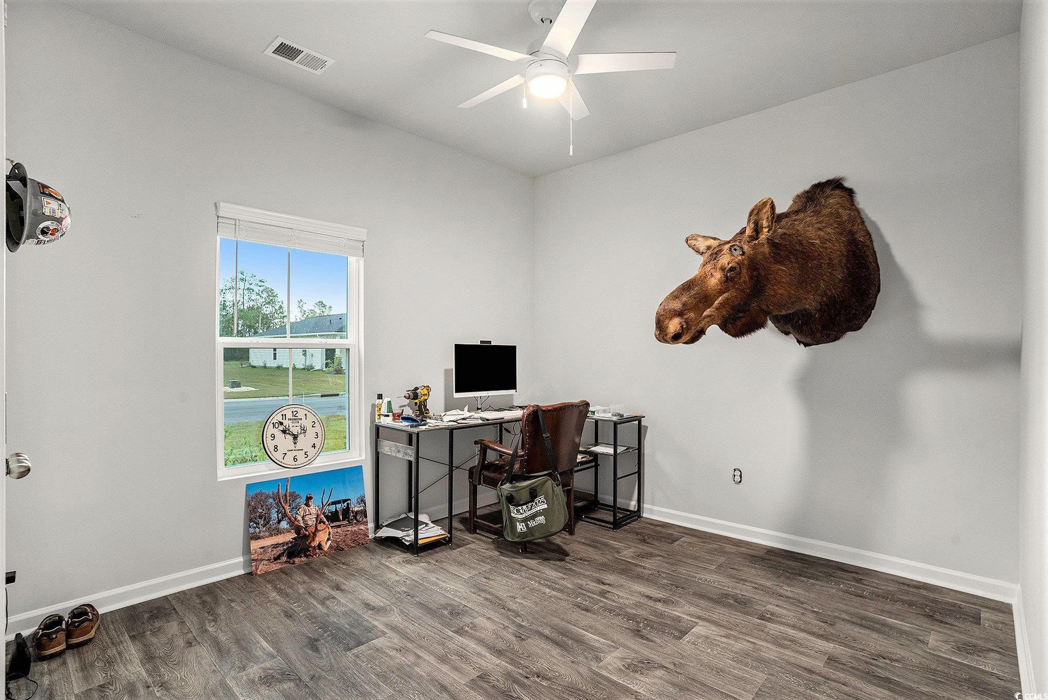 263 Saddle St Property Photo 12