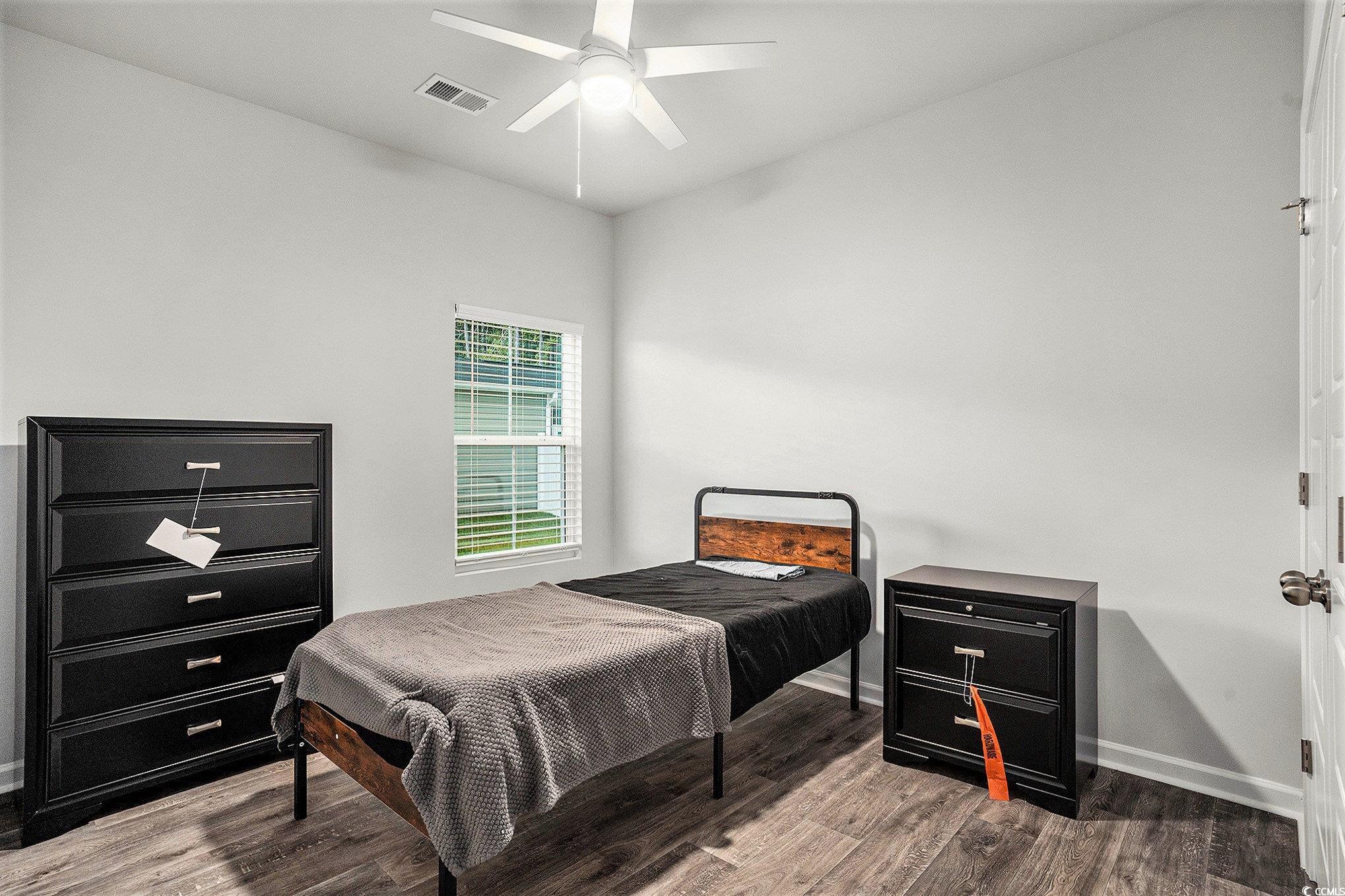 263 Saddle St Property Photo 13