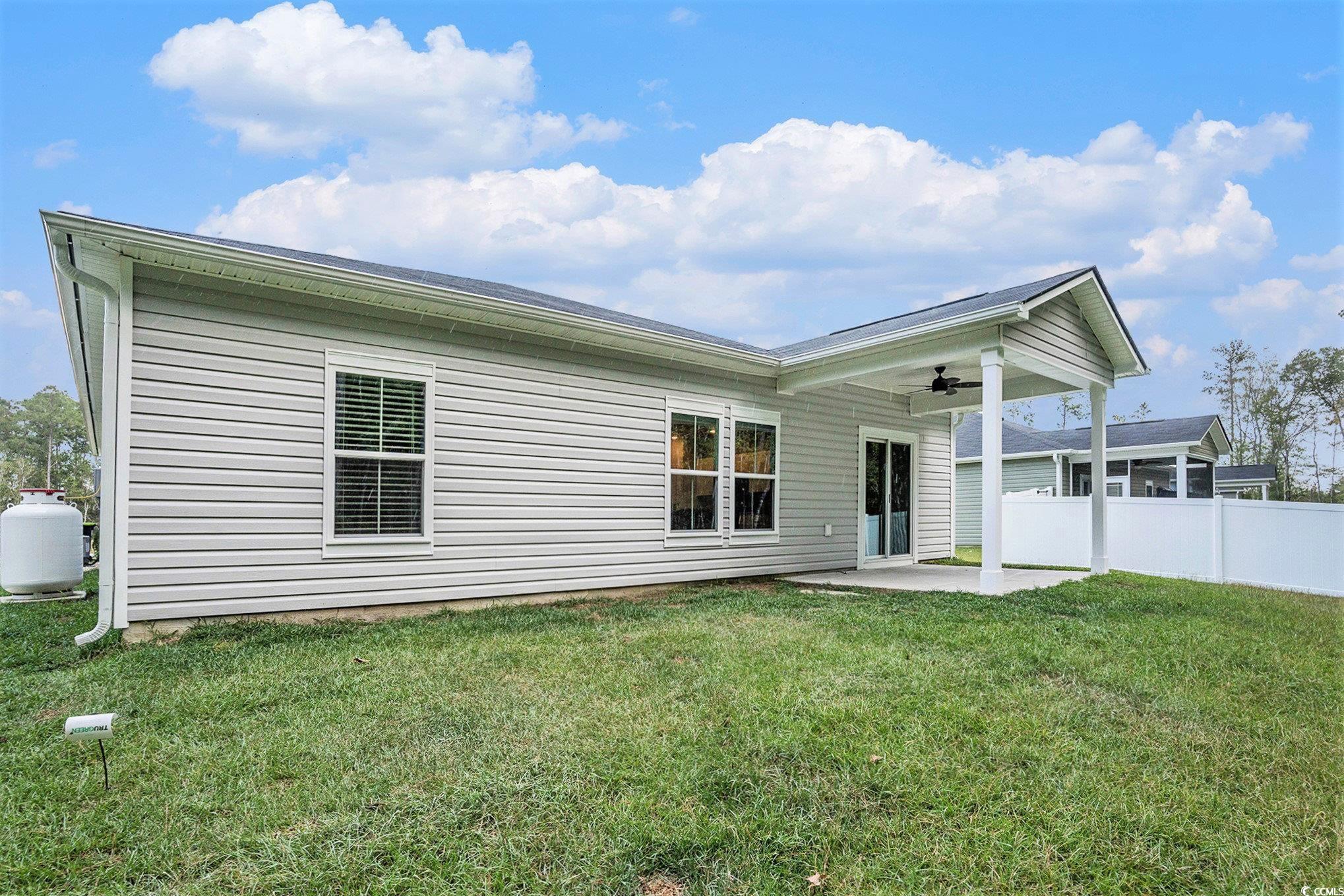 263 Saddle St Property Photo 17