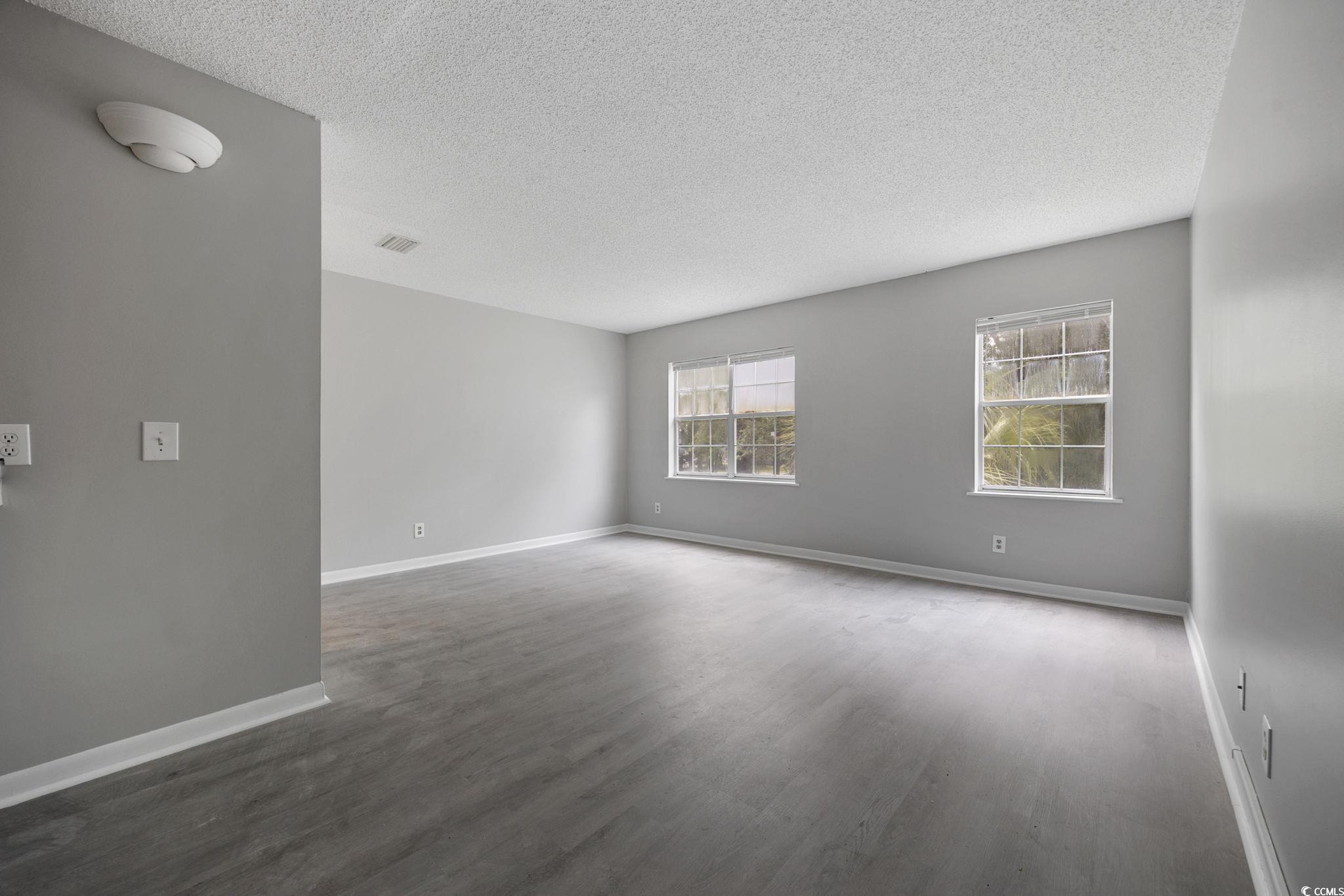 6840 Blue Heron Dr. Property Photo 13