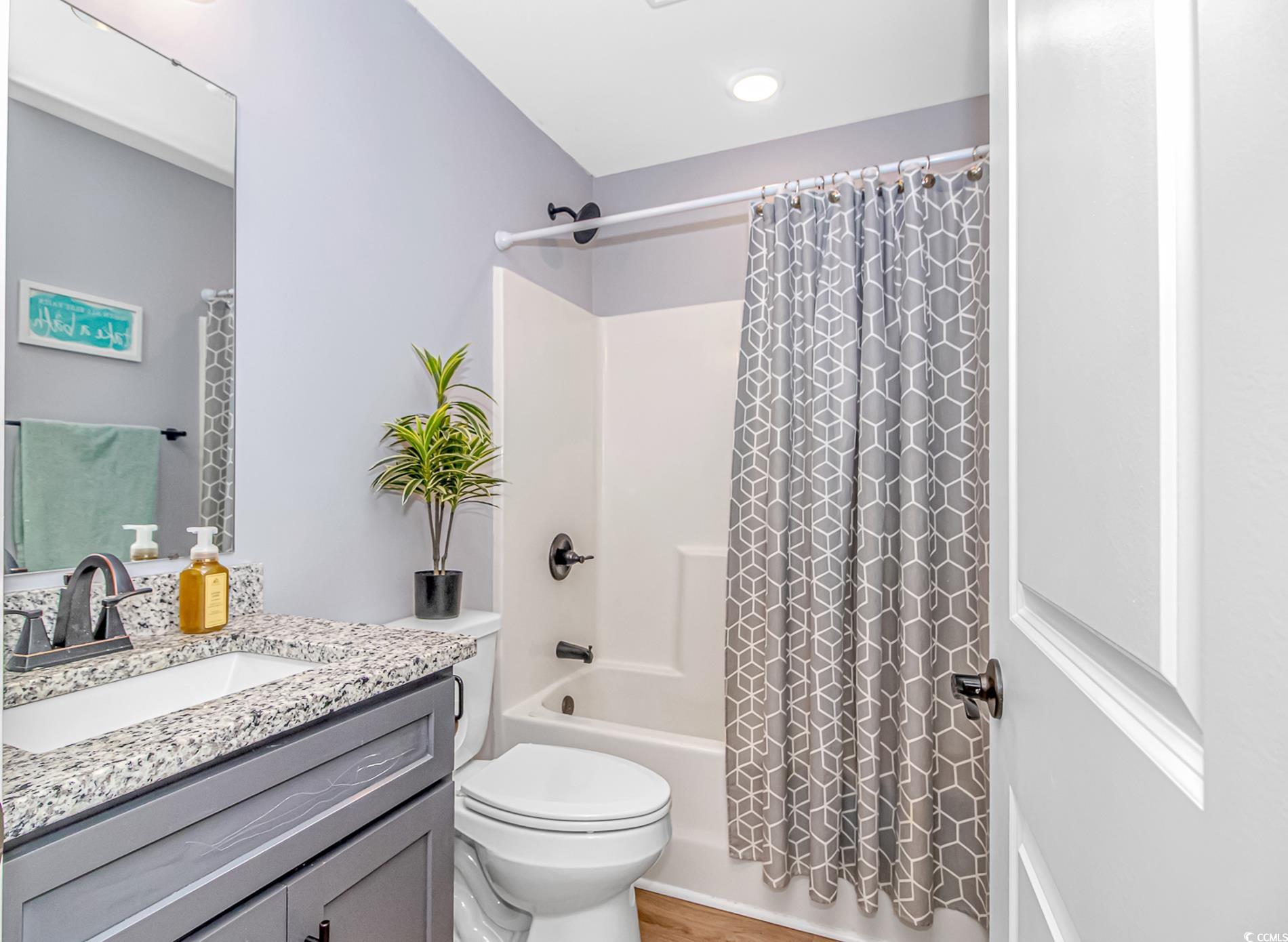 4082 Edwards Rd. Property Photo 17