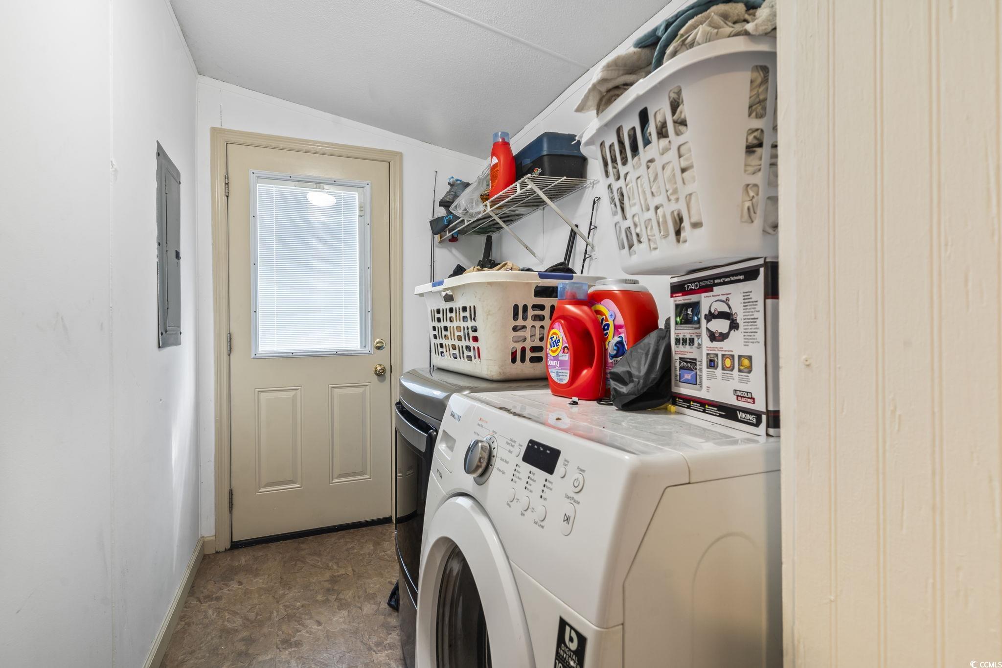 1585 Daisy Rd. Property Photo 37