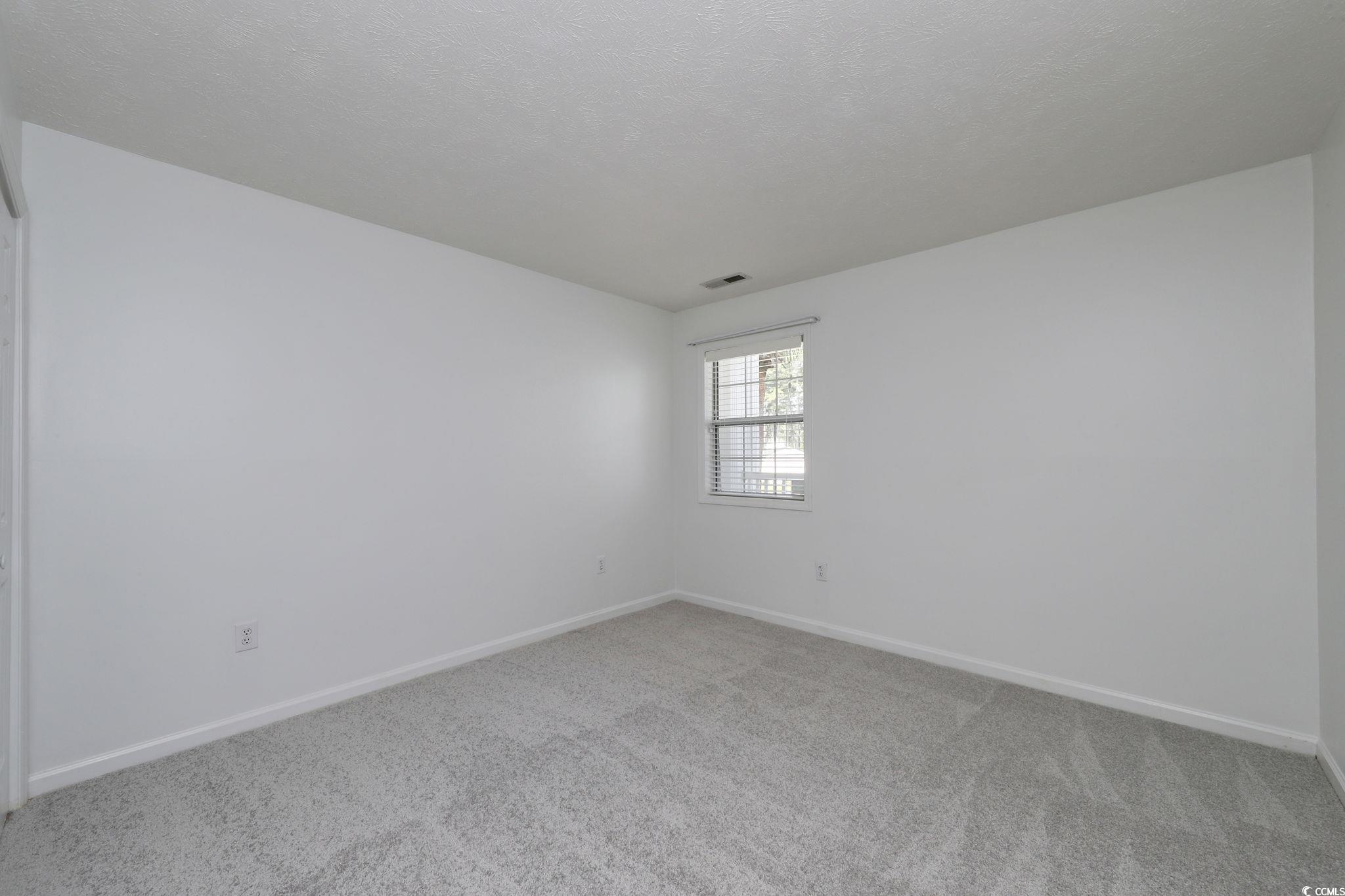 489 White River Dr. Property Photo 16