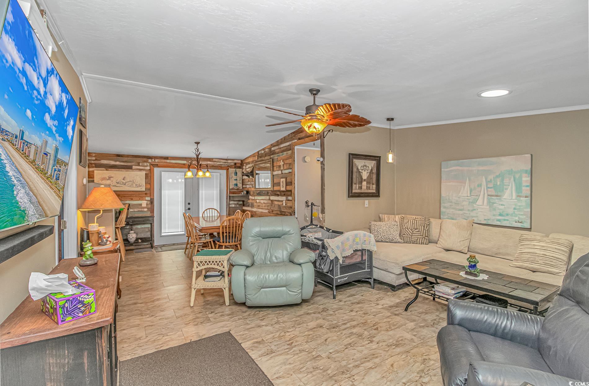 3272 Lyndon Dr. Property Photo 2