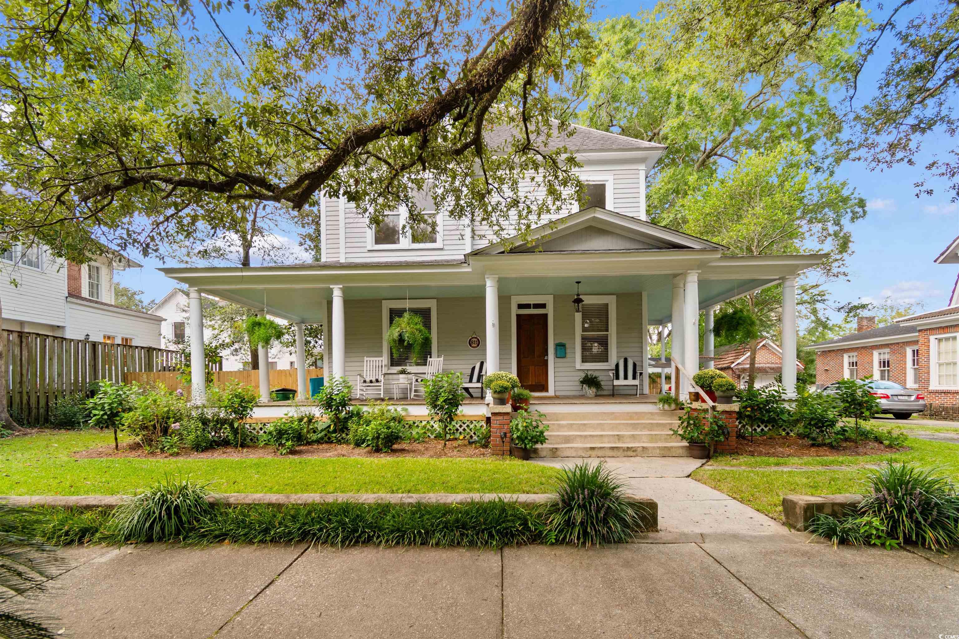 811 Prince St. Property Photo 1