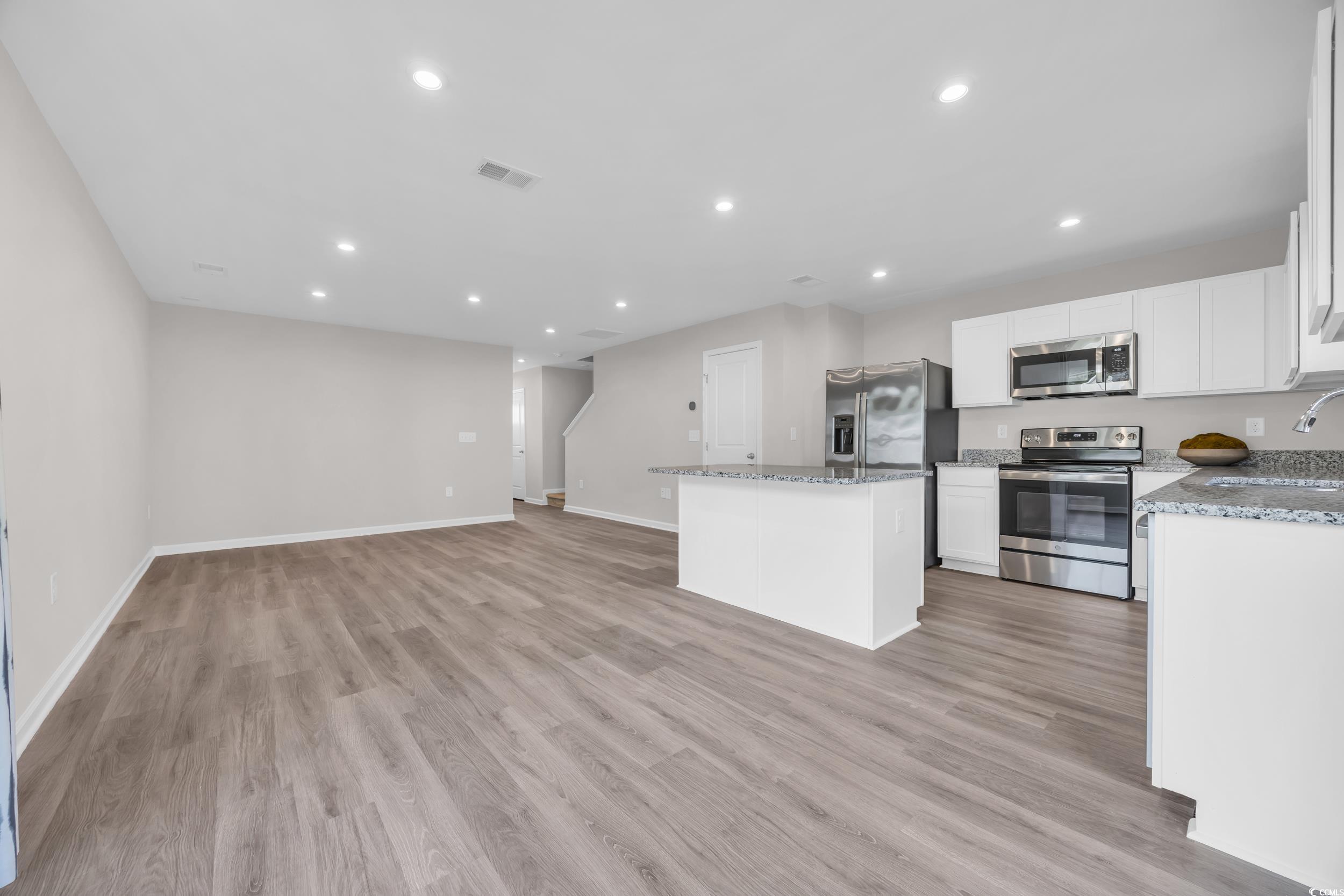 132 A Villa Grande St. Property Photo 10