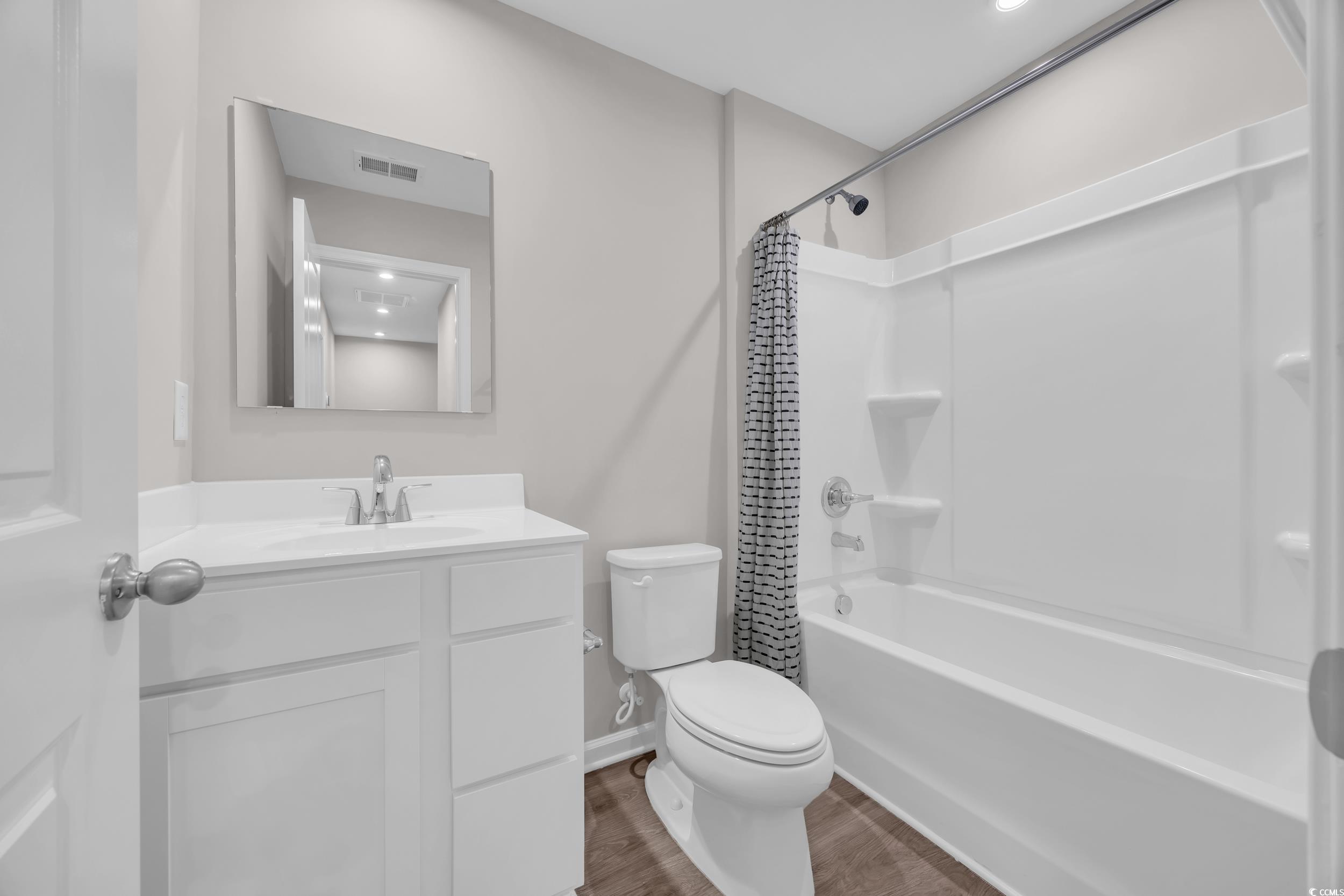 132 A Villa Grande St. Property Photo 16