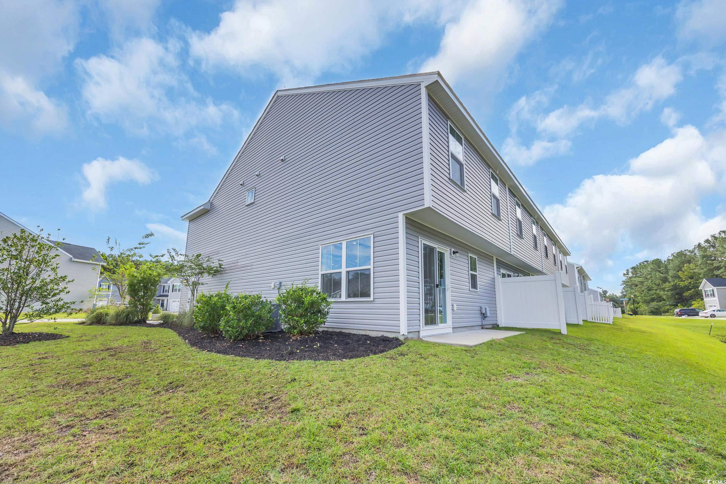 132 A Villa Grande St. Property Photo 28