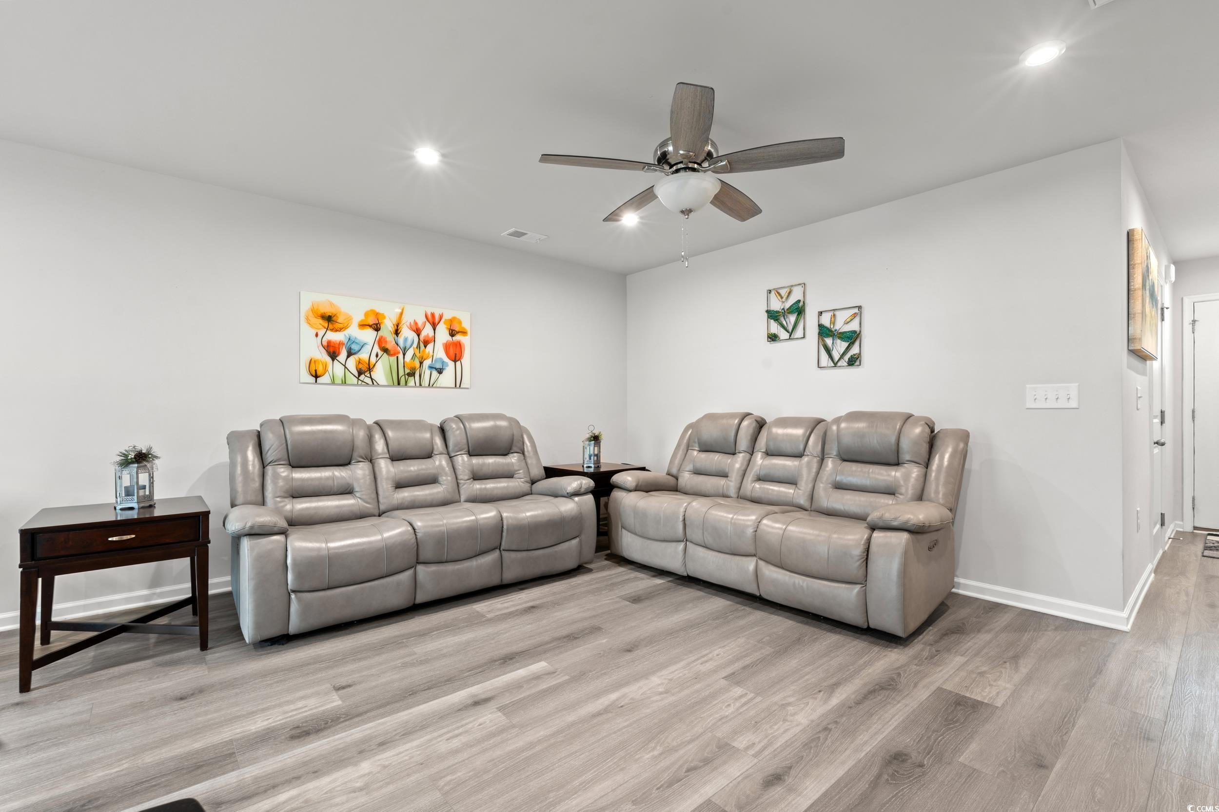 301 Granada St. Property Photo 6