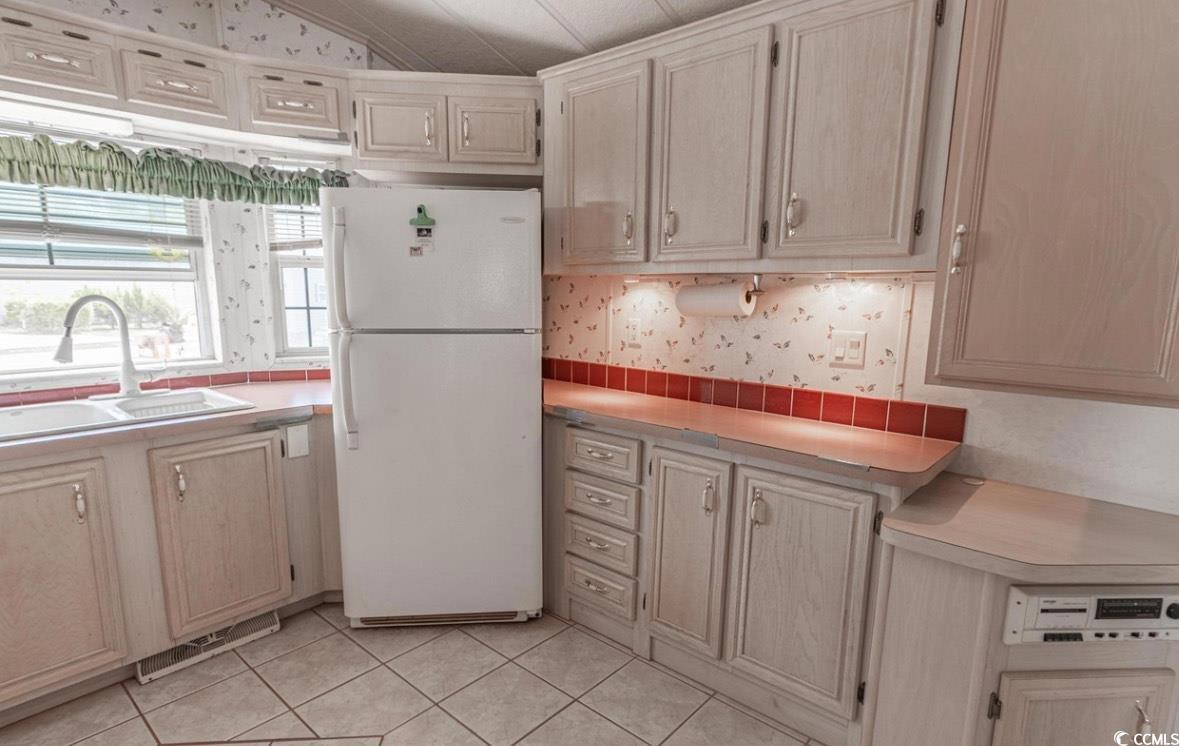 5400 Little River Neck Rd. Property Photo 7