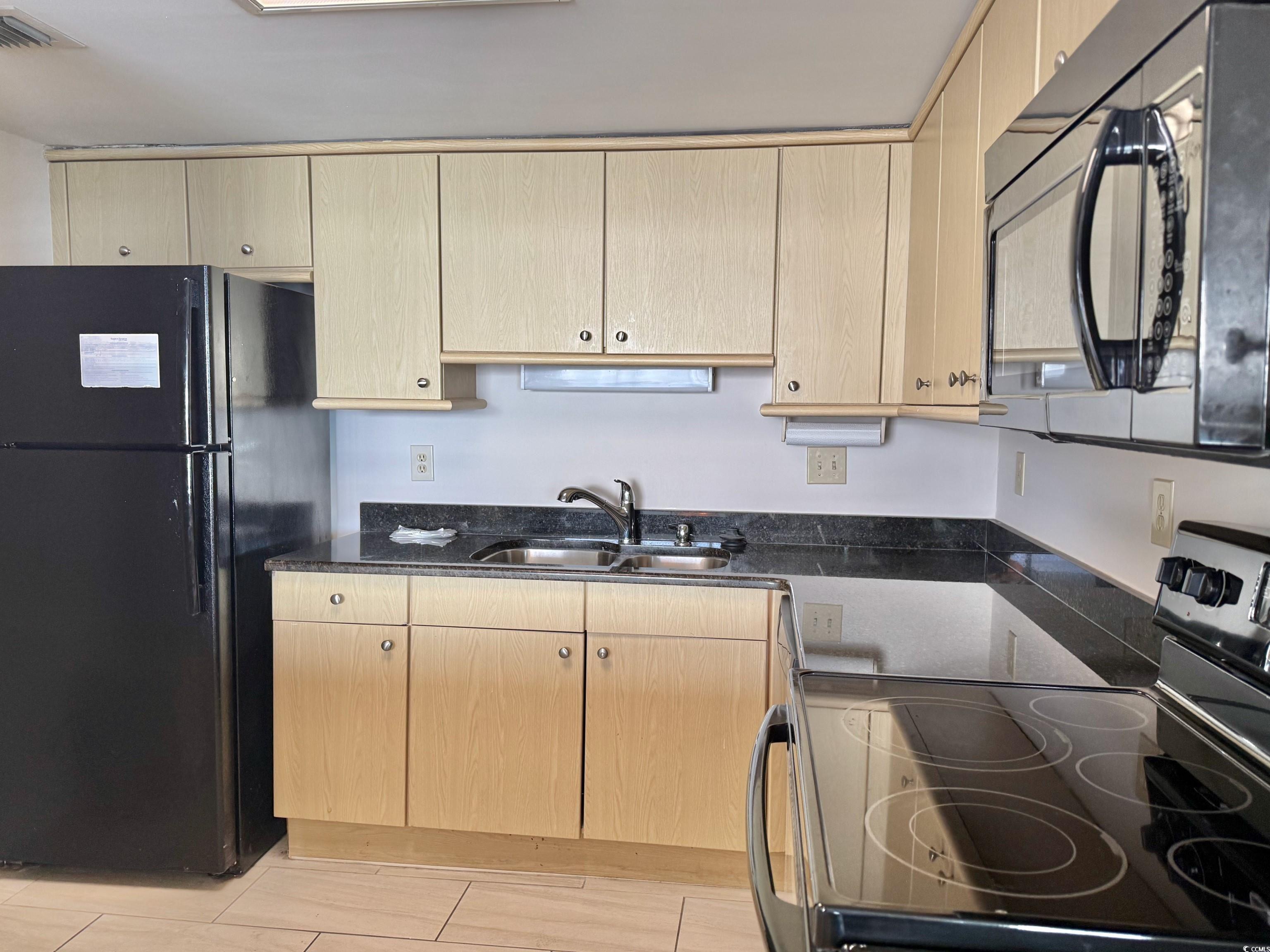 9840 Queensway Blvd. Property Photo 15