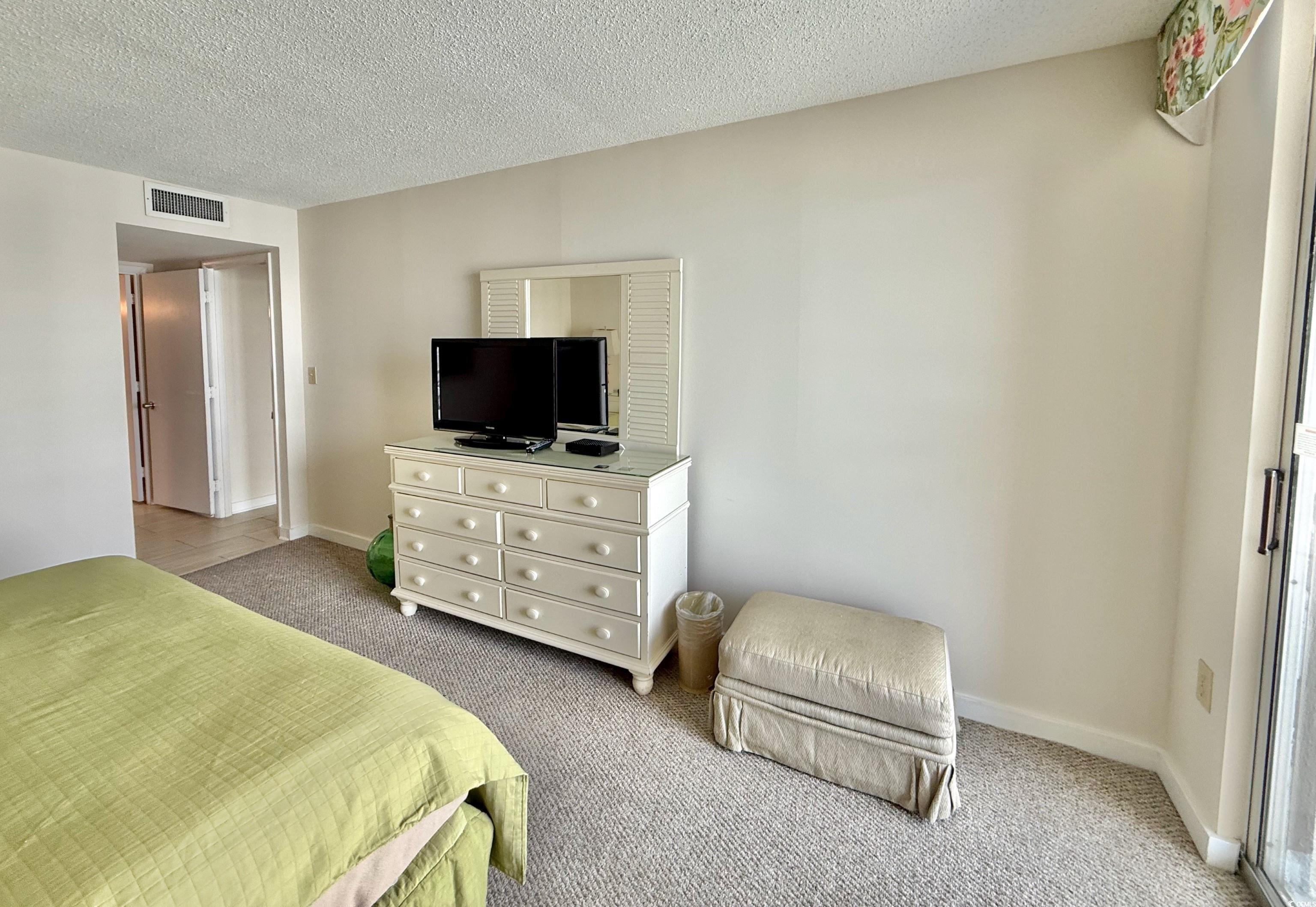 9840 Queensway Blvd. Property Photo 23