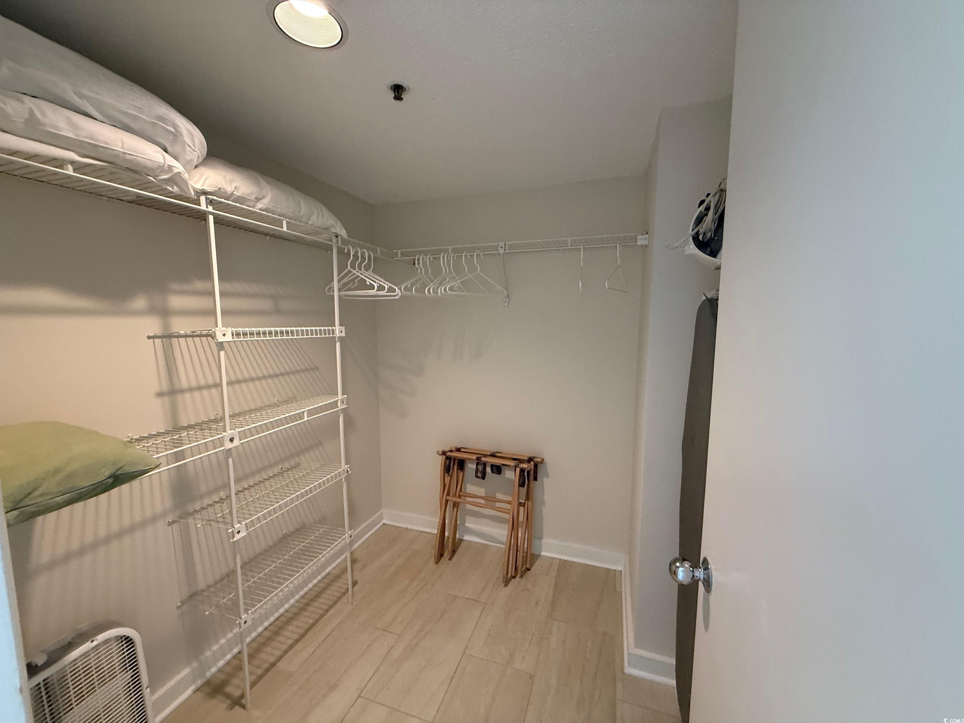 9840 Queensway Blvd. Property Photo 29